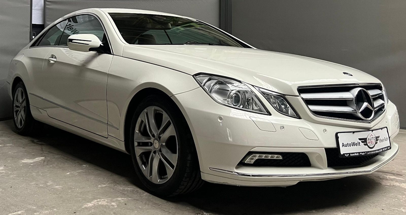 Mercedes-Benz E 350 Coupé CGI BlueEFFICIENCY Leder Keyless-Go — photo 2