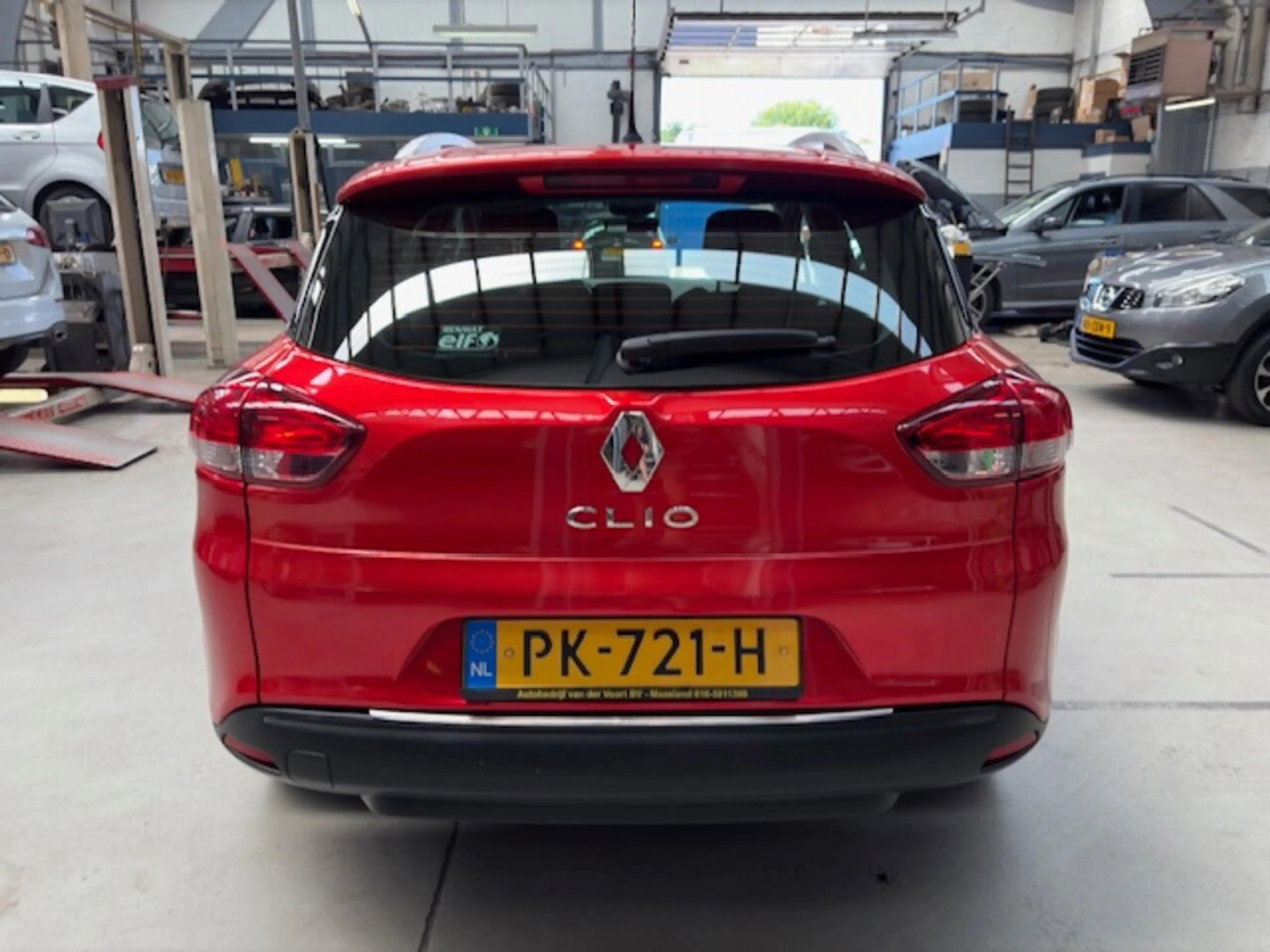 Renault Clio Estate 0.9 TCe Zen | Navigatie | Cruise control | — photo 6