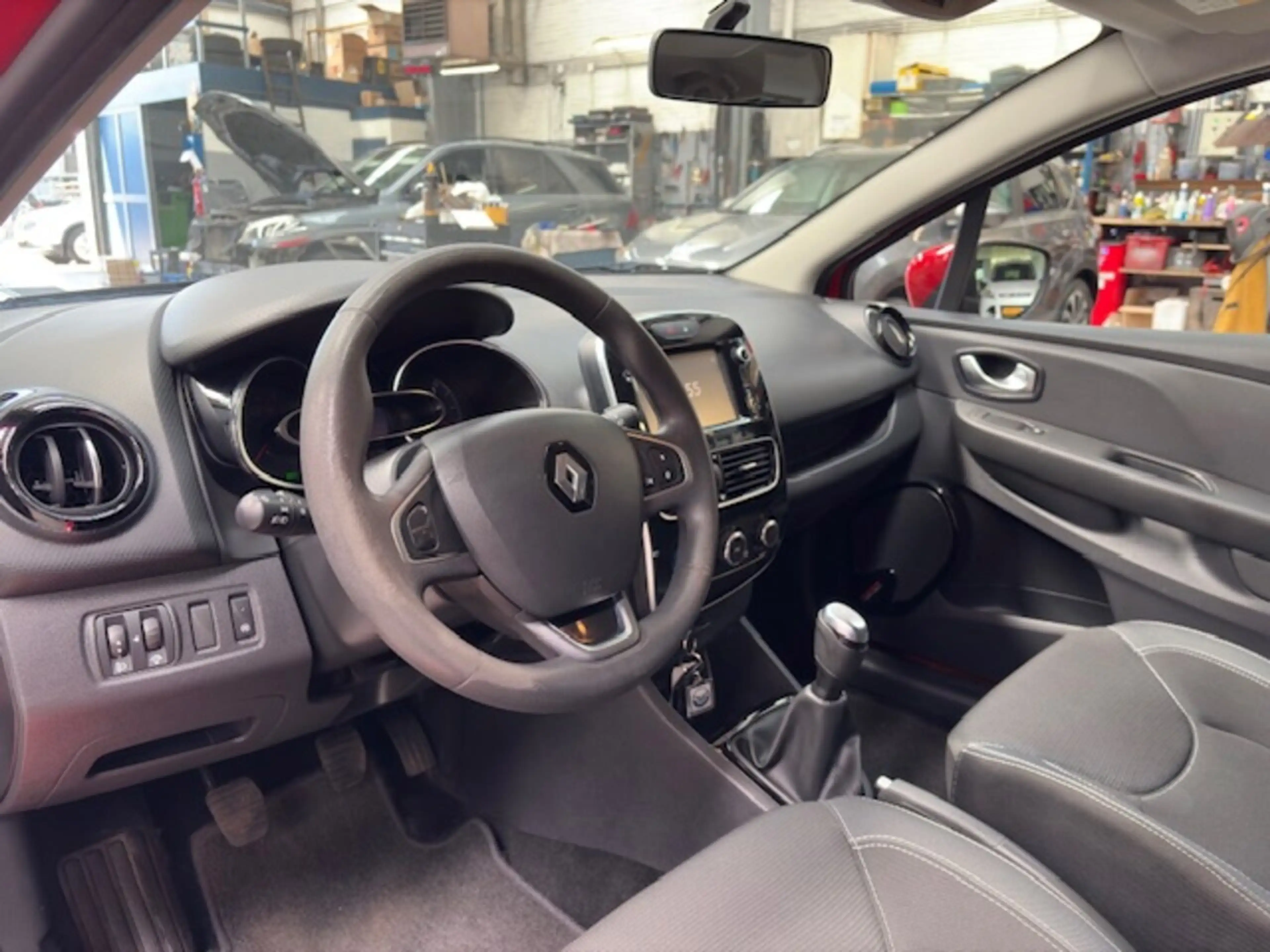 Renault Clio Estate 0.9 TCe Zen | Navigatie | Cruise control | — photo 11