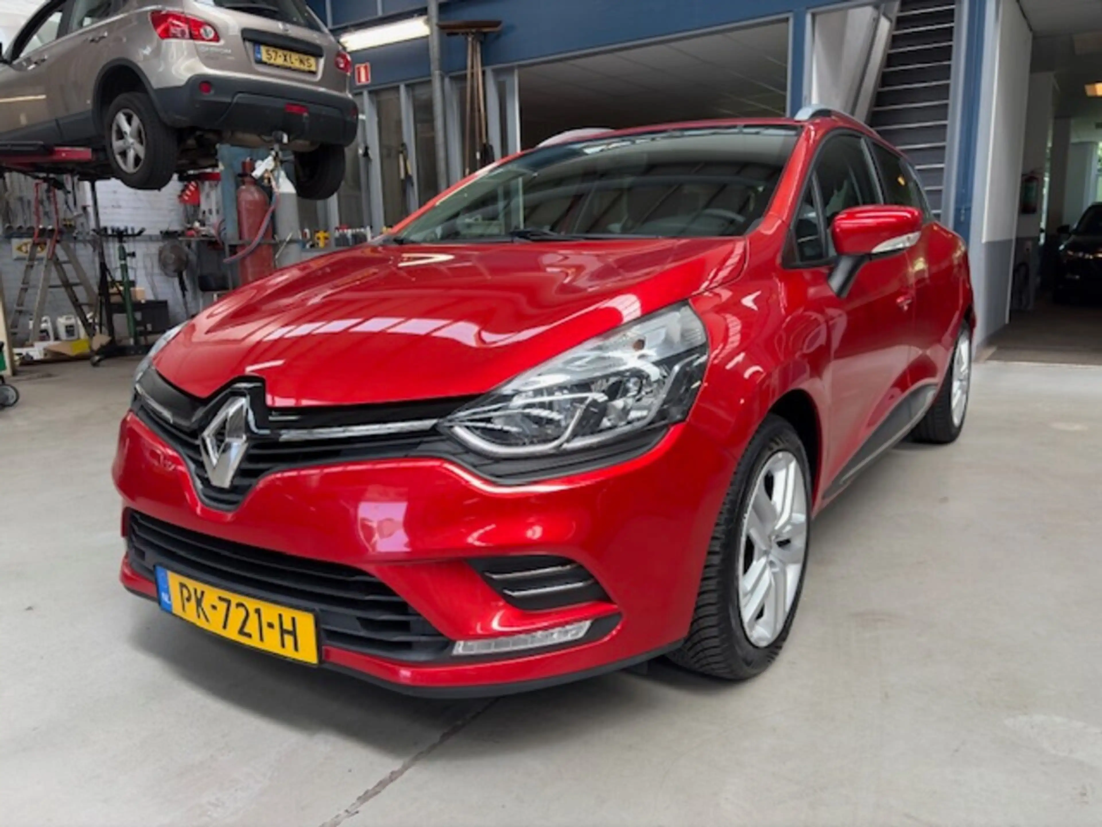 Renault Clio Estate 0.9 TCe Zen | Navigatie | Cruise control | — photo 3