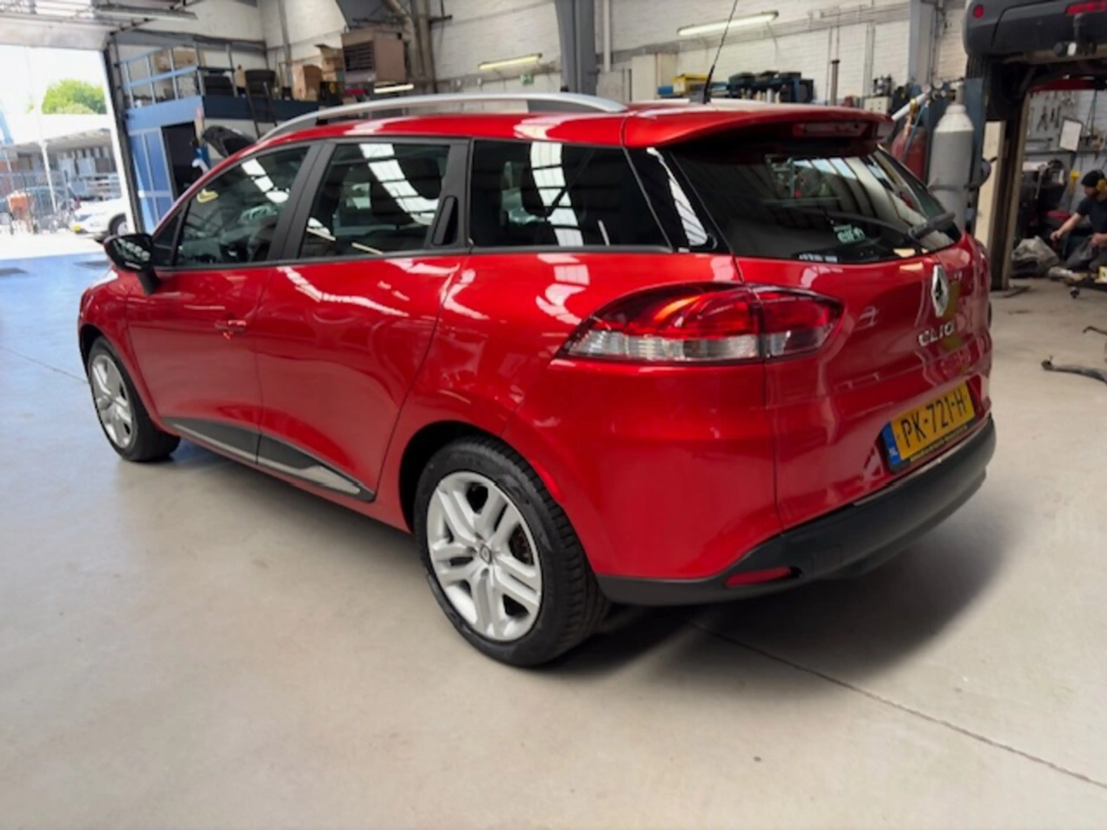 Renault Clio Estate 0.9 TCe Zen | Navigatie | Cruise control | — photo 5