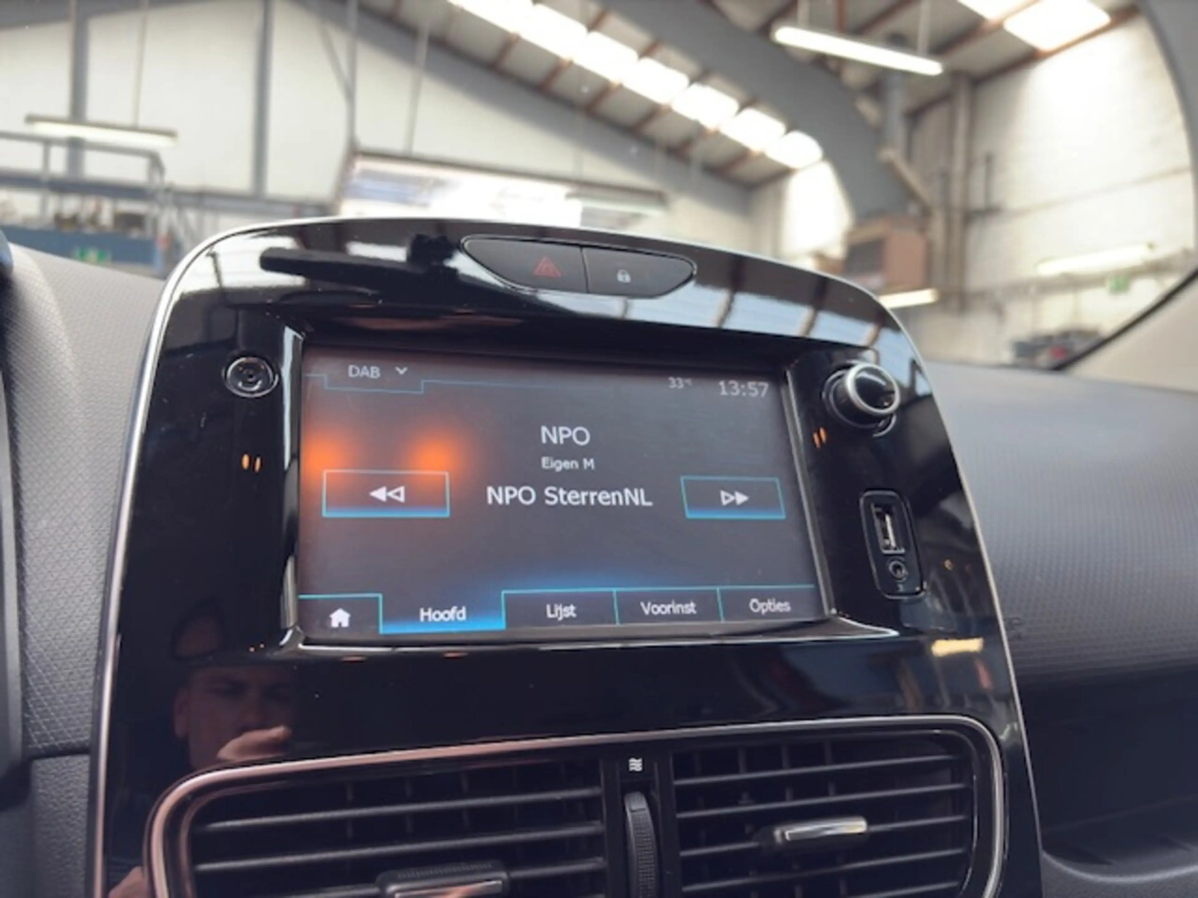 Renault Clio Estate 0.9 TCe Zen | Navigatie | Cruise control | — photo 15