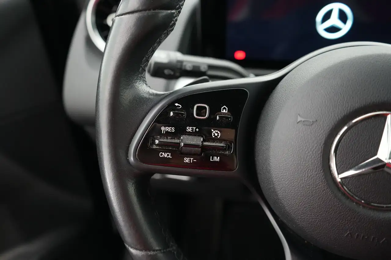 Mercedes-Benz GLB 180dA Business Solution LEDER/STOF LED GPS PDC CAM, миниатюра 22