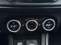Alfa Romeo Giulietta 1.6 JTDm Automaat, Pano, Leer, Pdc, LM.. Wit - thumbnail 14