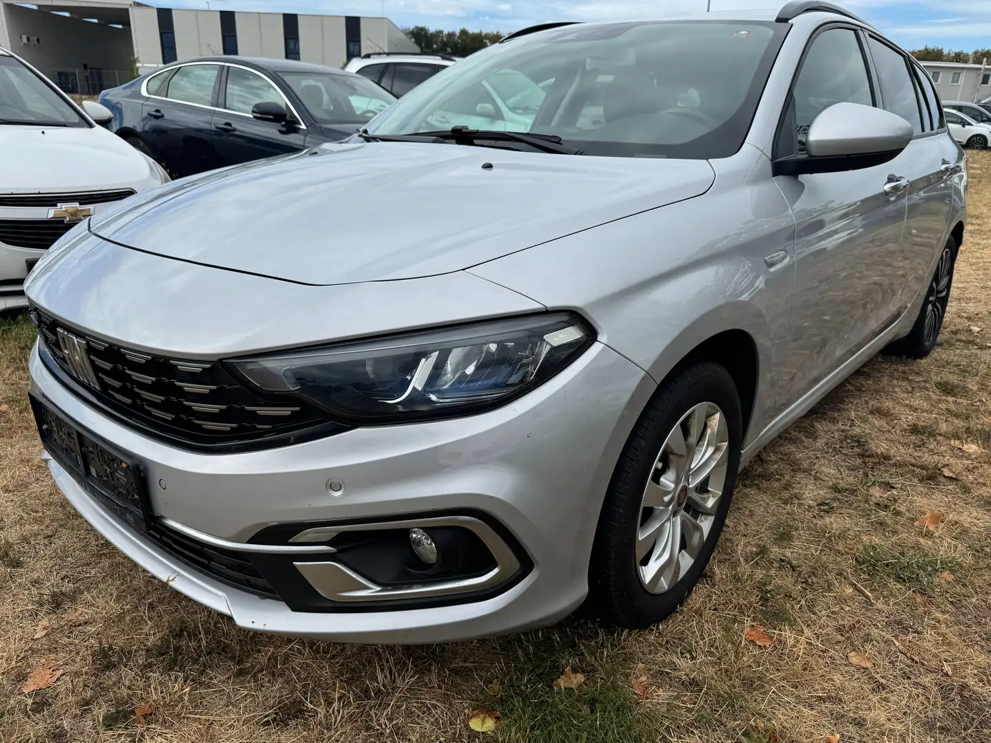 Fiat Tipo NEUES MODELL! 131 PS, LED,NAVI, APPLE-aNDROID Grau - 2