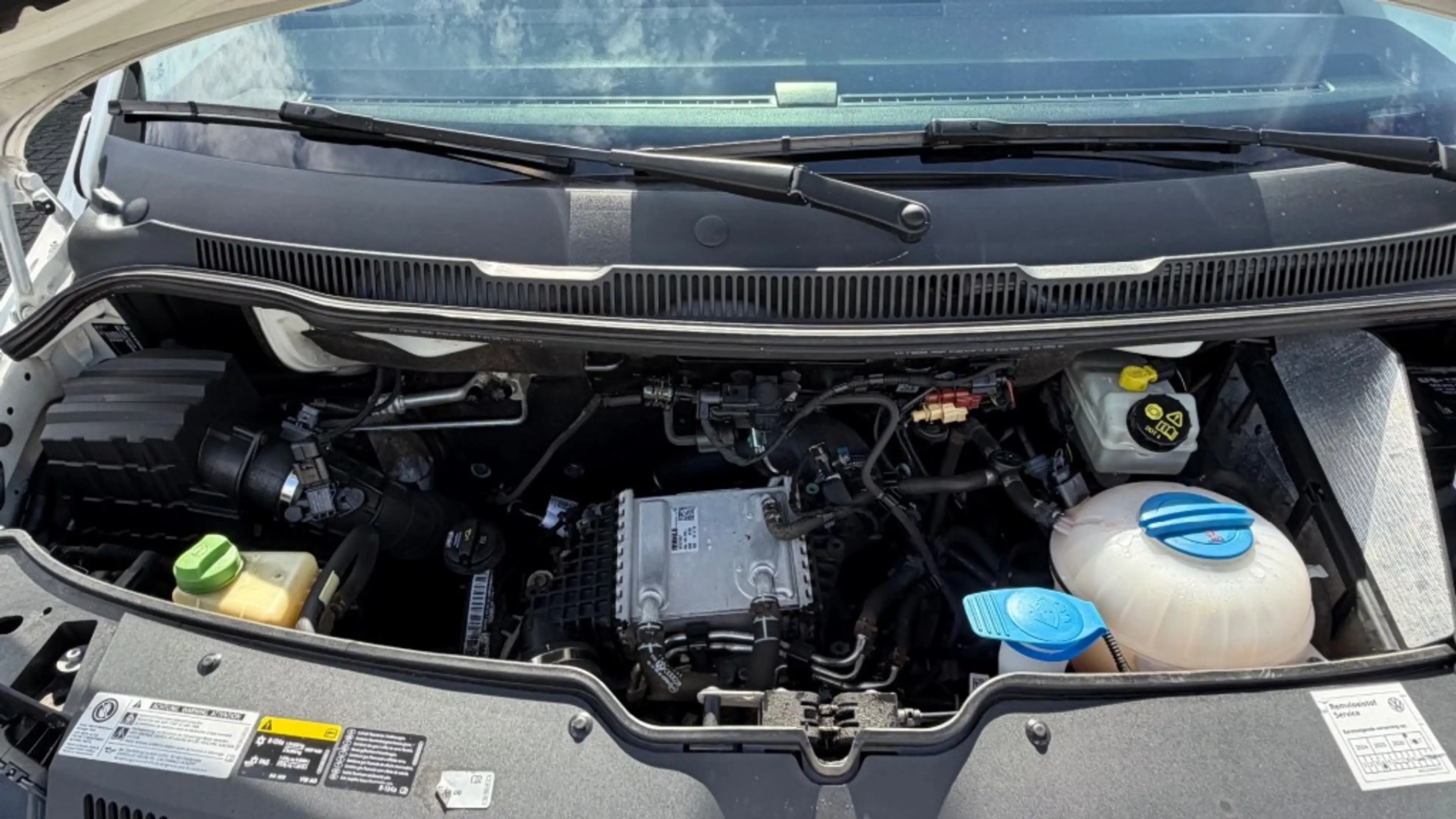 Volkswagen Transporter 2.0 TDI 75KW 102PK L1H2 EURO 6 AIRCO/ CRUISE CONTR — photo 20
