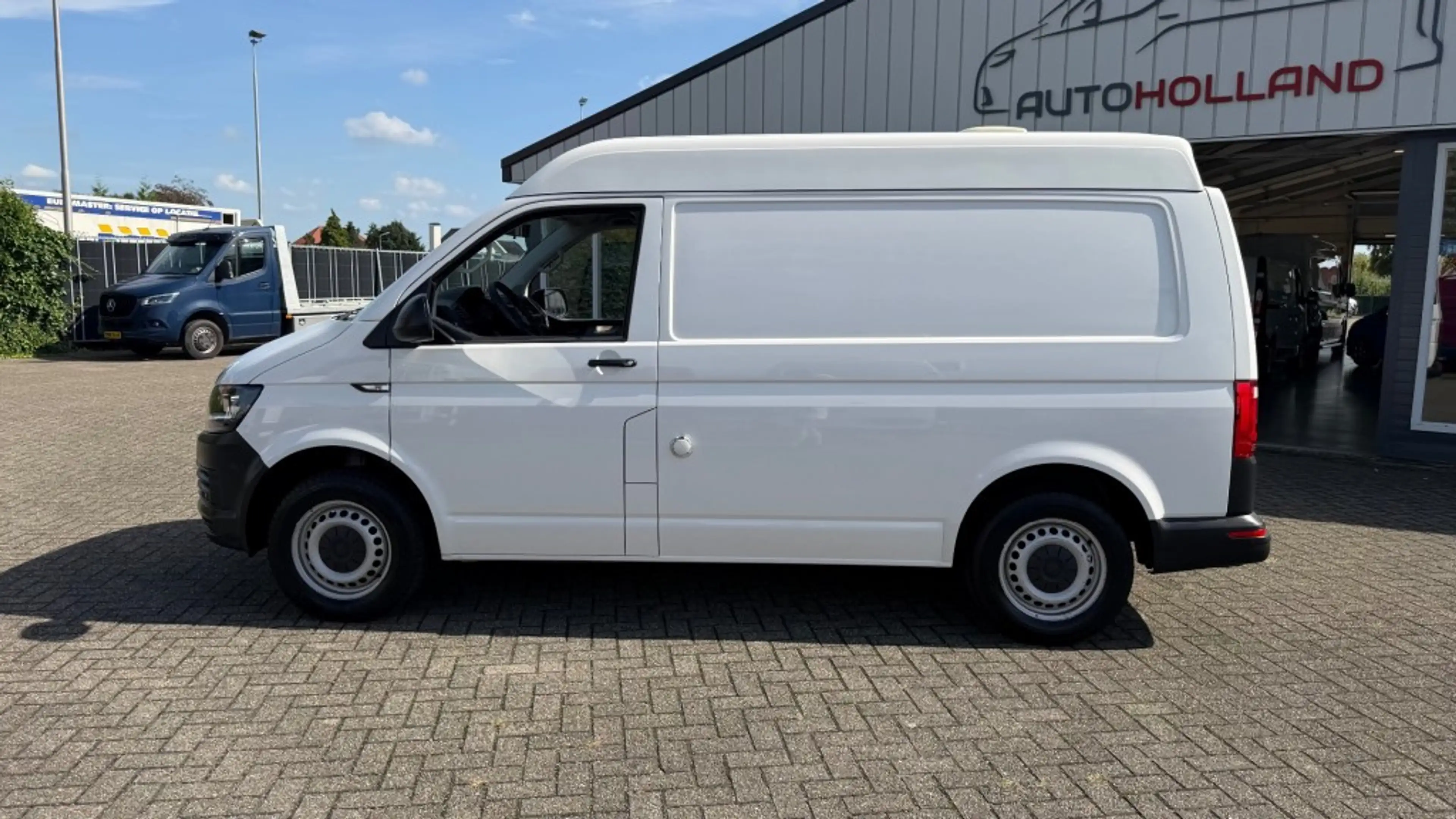 Volkswagen Transporter 2.0 TDI 75KW 102PK L1H2 EURO 6 AIRCO/ CRUISE CONTR — photo 16