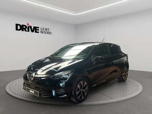 Renault Clio TCe Equilibre*NAVI/APPCONNECT/PDC/DAB/LED