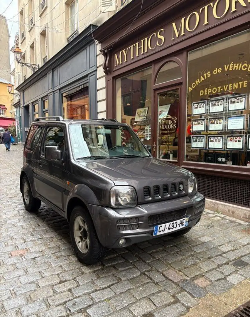 Suzuki Jimny Grau - 1