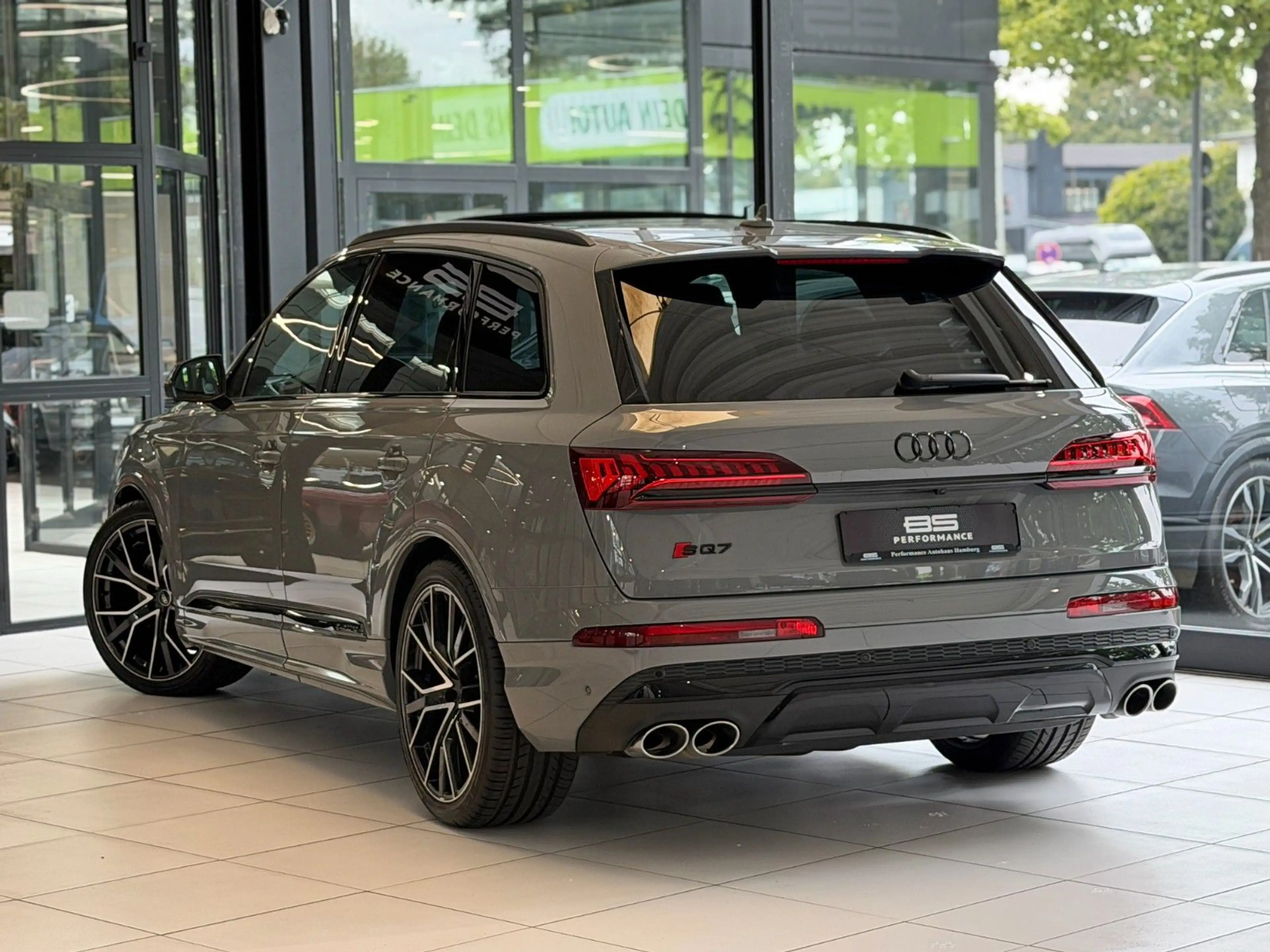 Audi SQ7 4.0 TFSI COMPETITION PLUS |PANO|MASSAGE|7-SI — photo 6