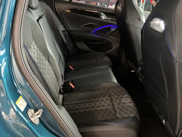 Volkswagen Tiguan view 26