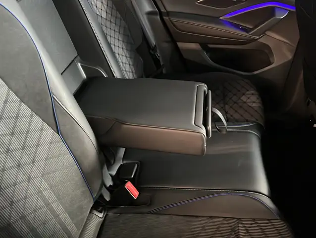 Volkswagen Tiguan view 27