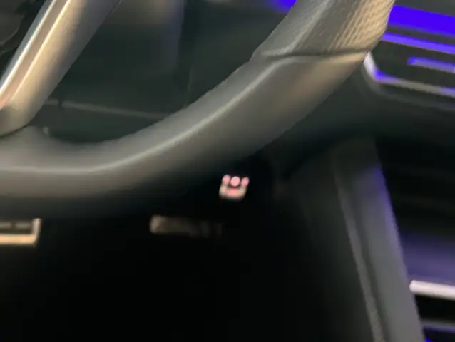 Volkswagen Tiguan view 14