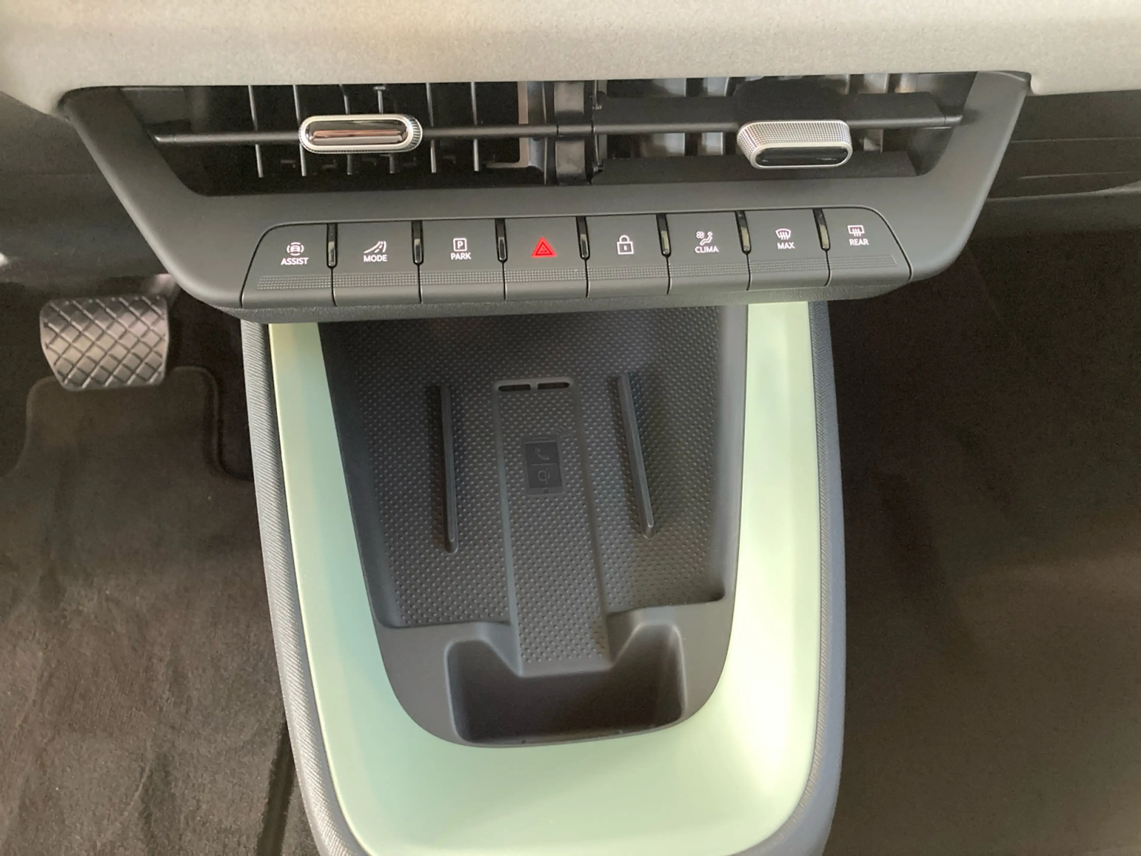 Skoda Epiq Edition Eins 55 Licht & Sicht Travel 19"Alu — photo 8