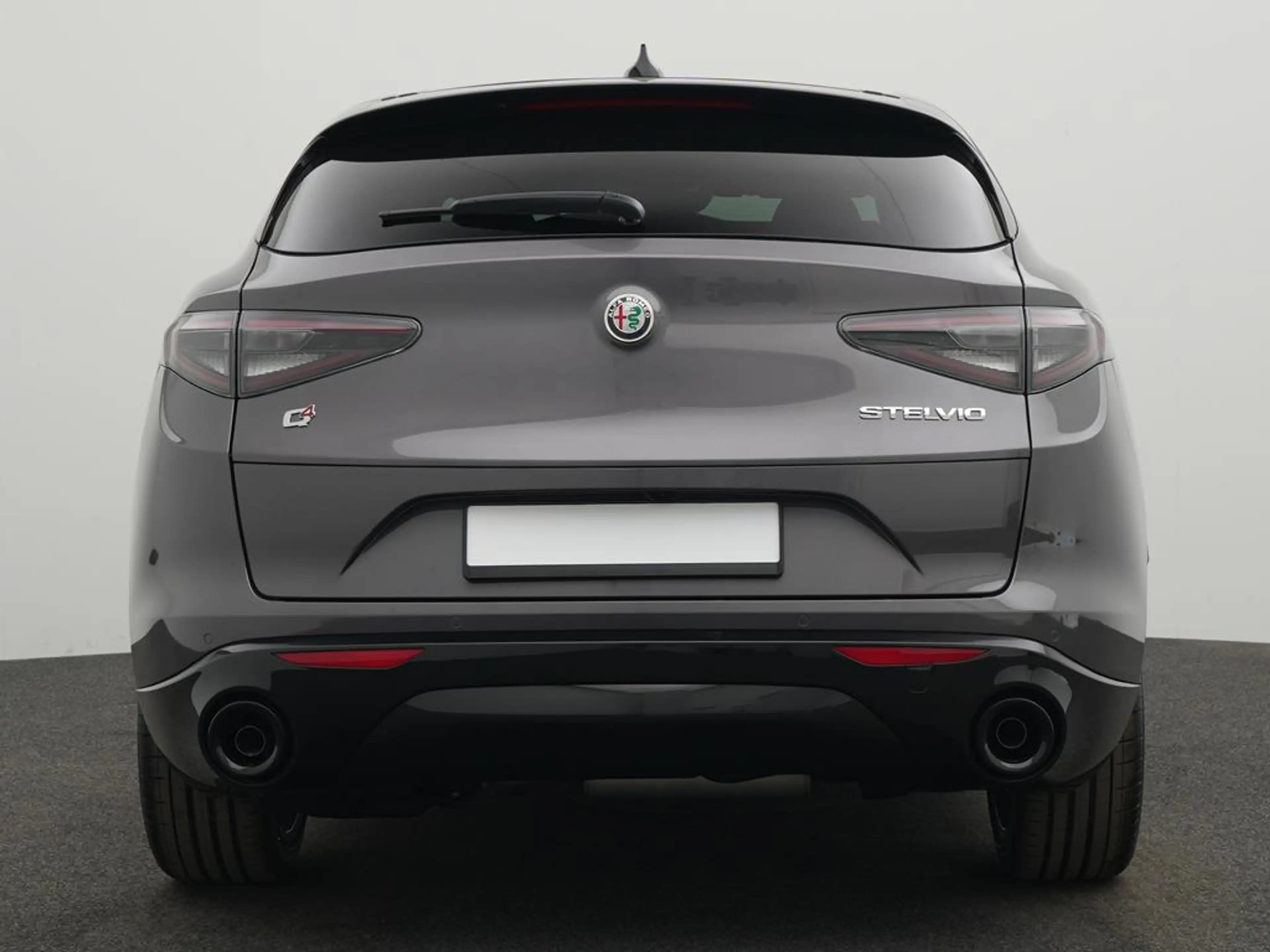 Alfa Romeo Stelvio Veloce Q4 2.2 Diesel Pano + AHK + Sound — photo 4