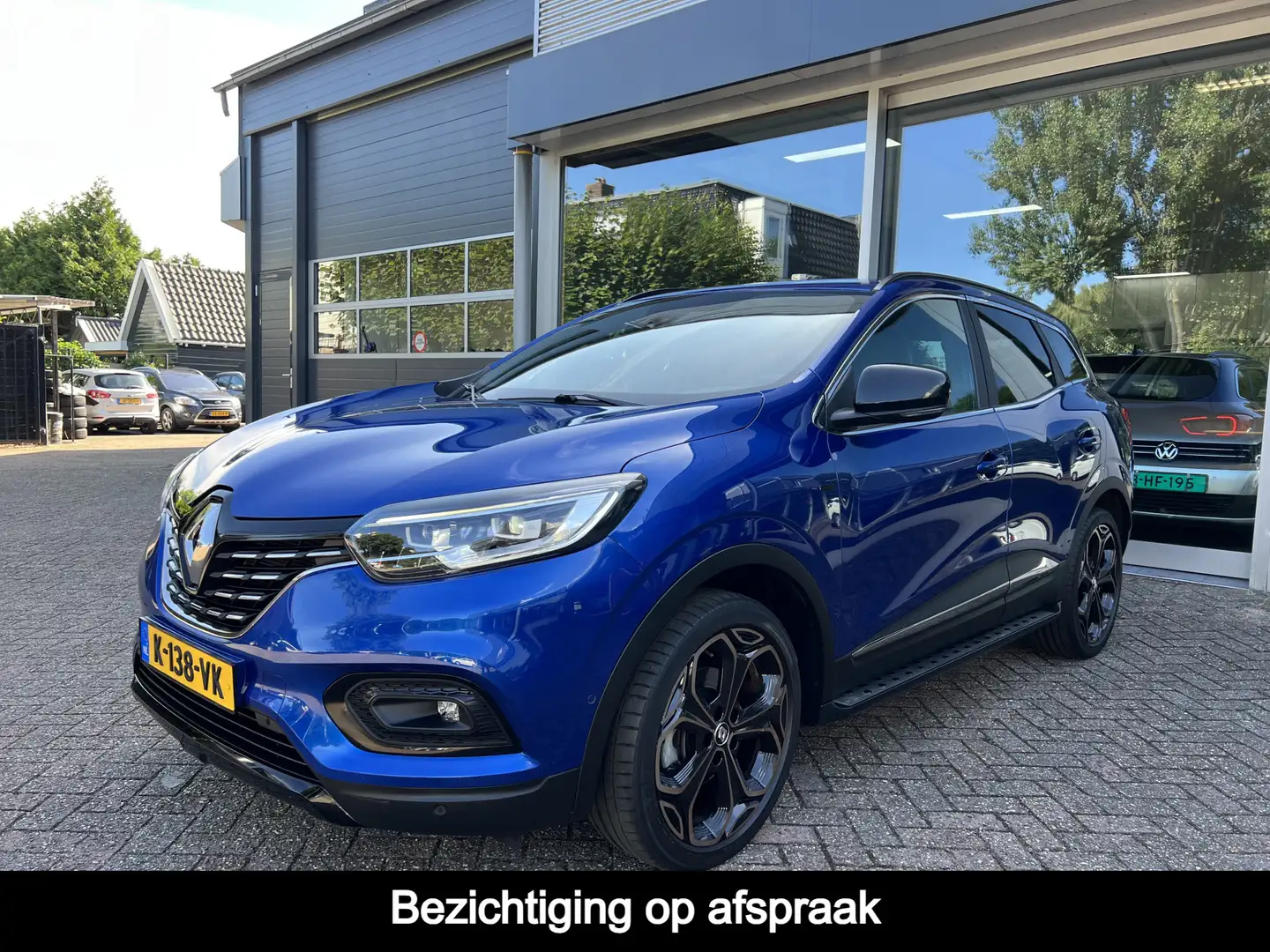 Renault Kadjar 1.3 TCe Black Edition Carplay, Parkeersysteem, Cru Blauw - 1