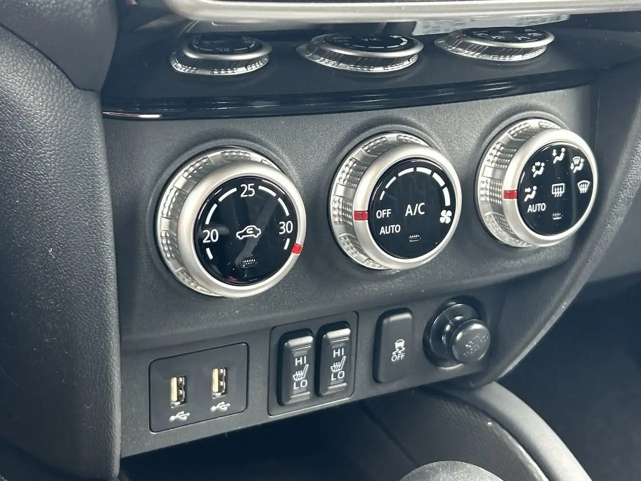Mitsubishi RVR снимка Mitsubishi RVR
