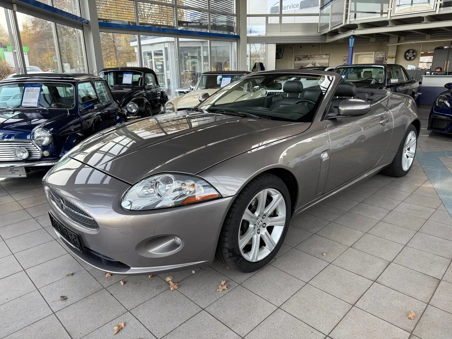 Jaguar XK 3.5 V8 Cabrio 2.Hand Grau - 1