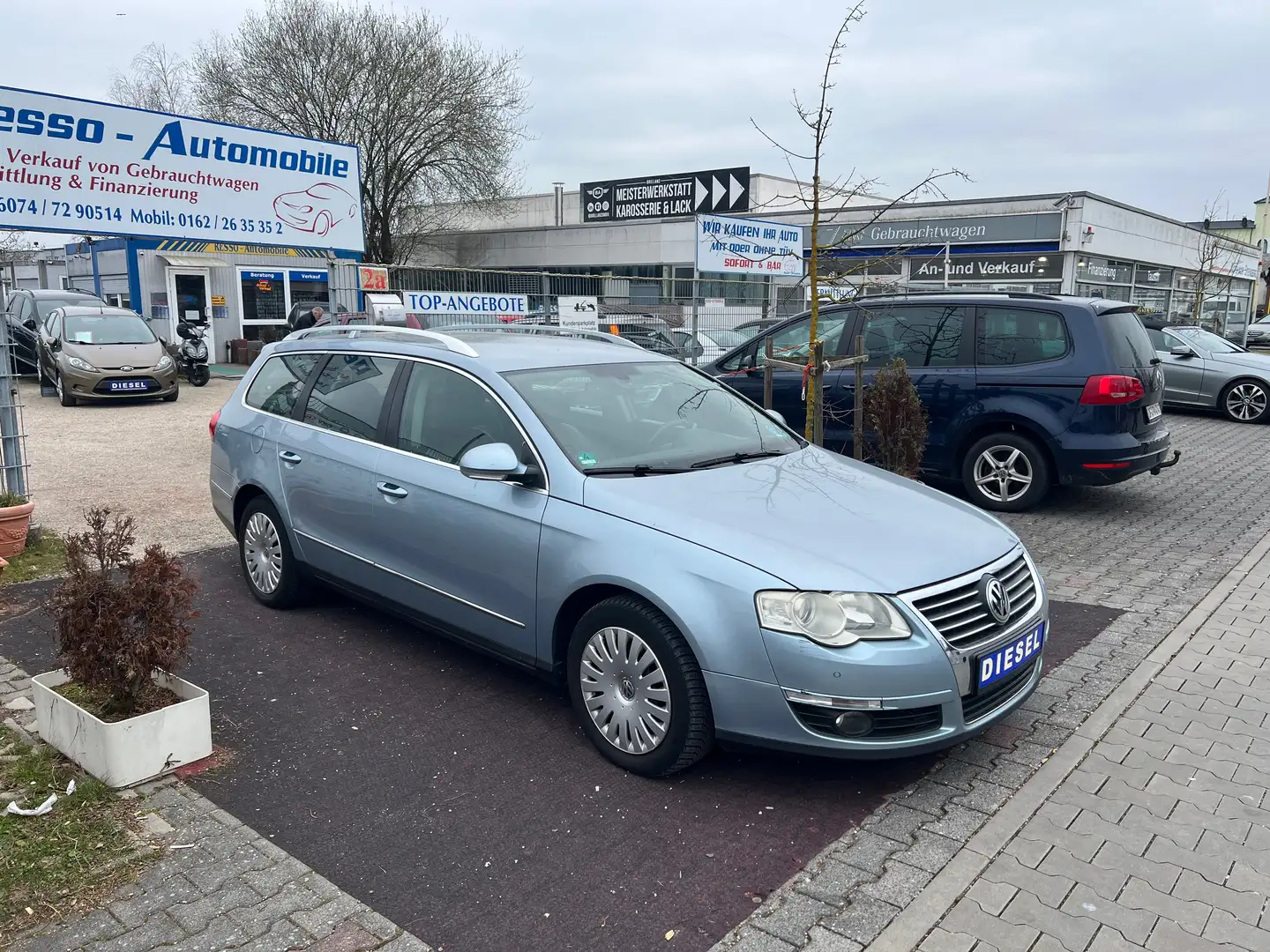 Volkswagen Passat Variant Highline *2-HAND*KLIMA*LEDER*AHK*EU-4*SCHECKHEFT* Blau - 2