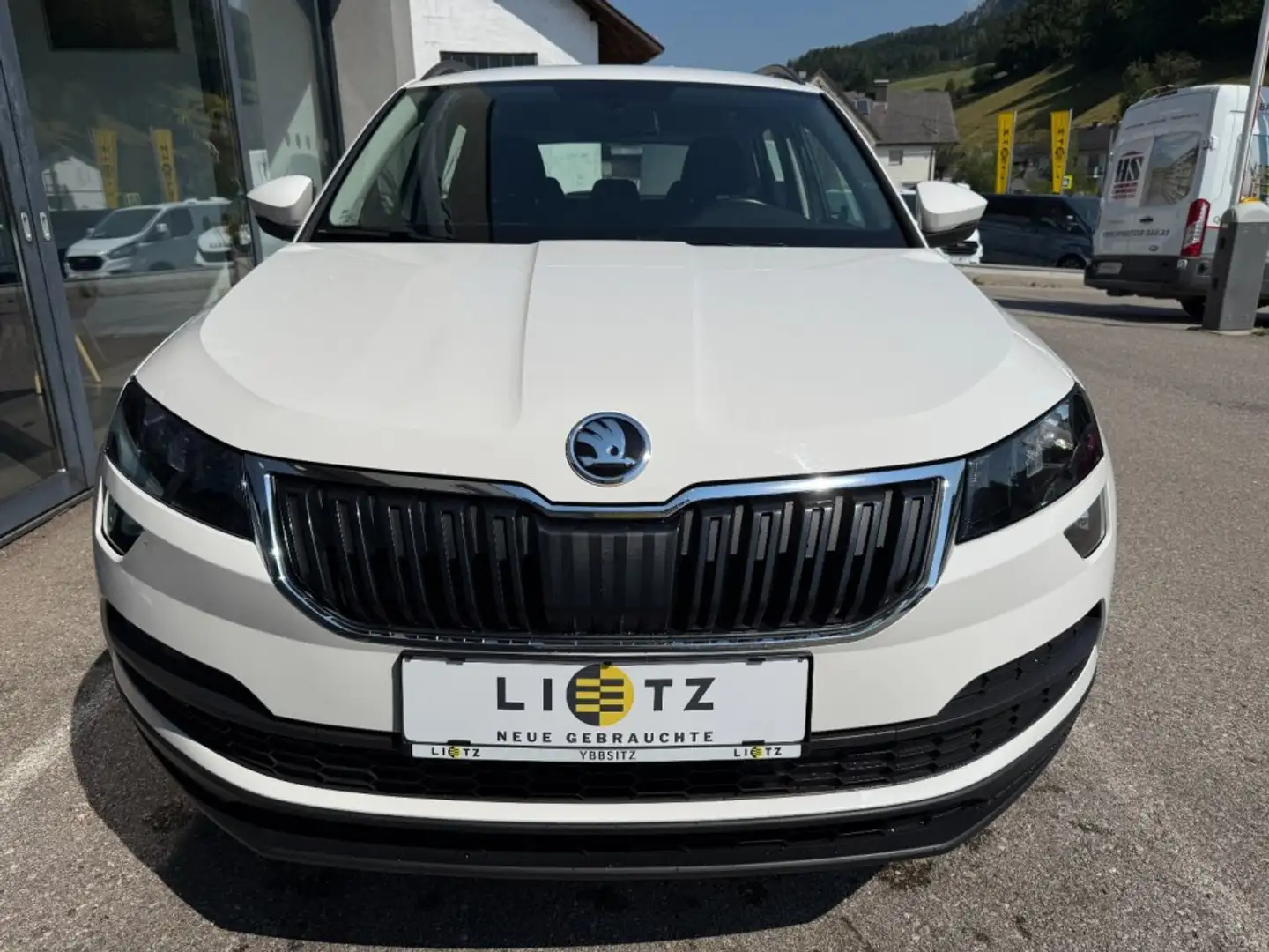 Skoda Karoq City 1,0TSI Weiß - 2