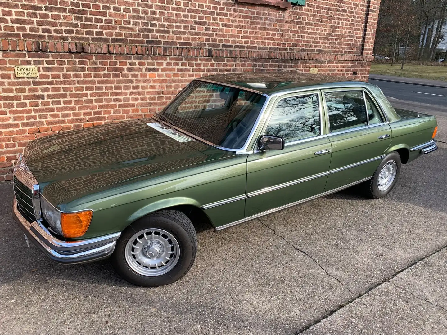 Mercedes-Benz 450 SEL 6,9 Ltr. Sammlerfahrzeug im Bestzustand Verde - 1