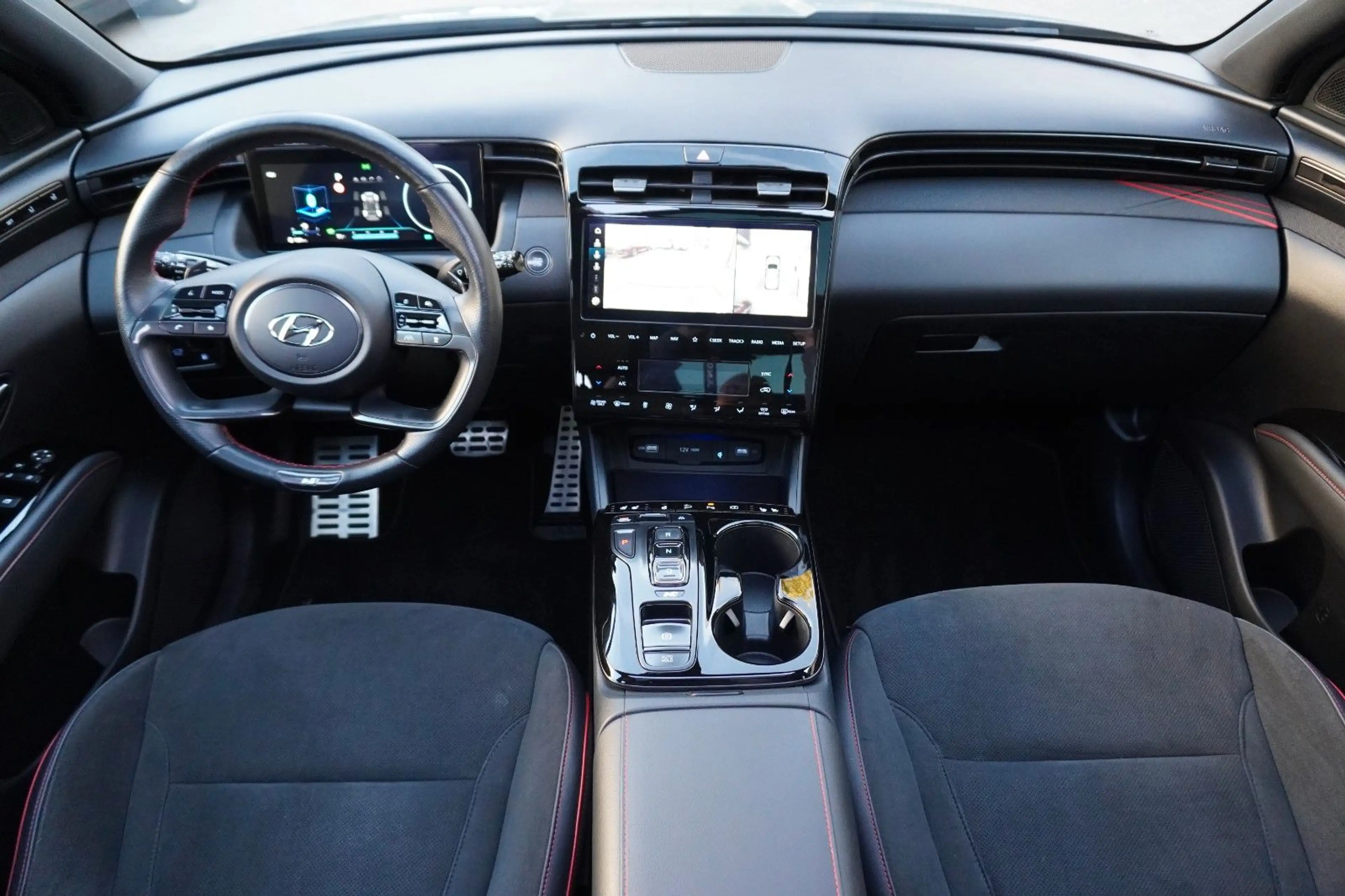 Hyundai TUCSON N Line Plug-In 4WD Pano SitzPaket AssPak+ — photo 12