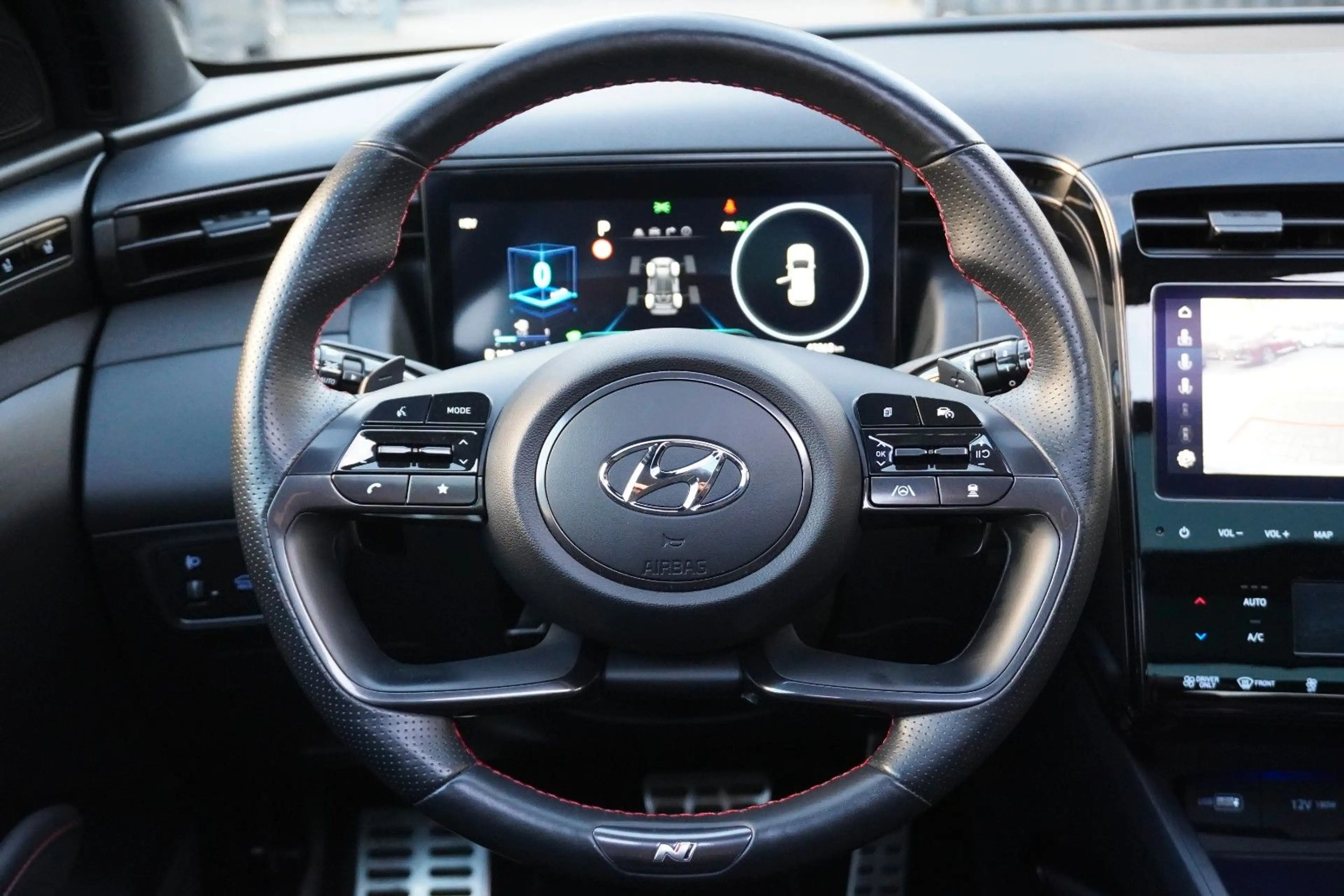 Hyundai TUCSON N Line Plug-In 4WD Pano SitzPaket AssPak+ — photo 14