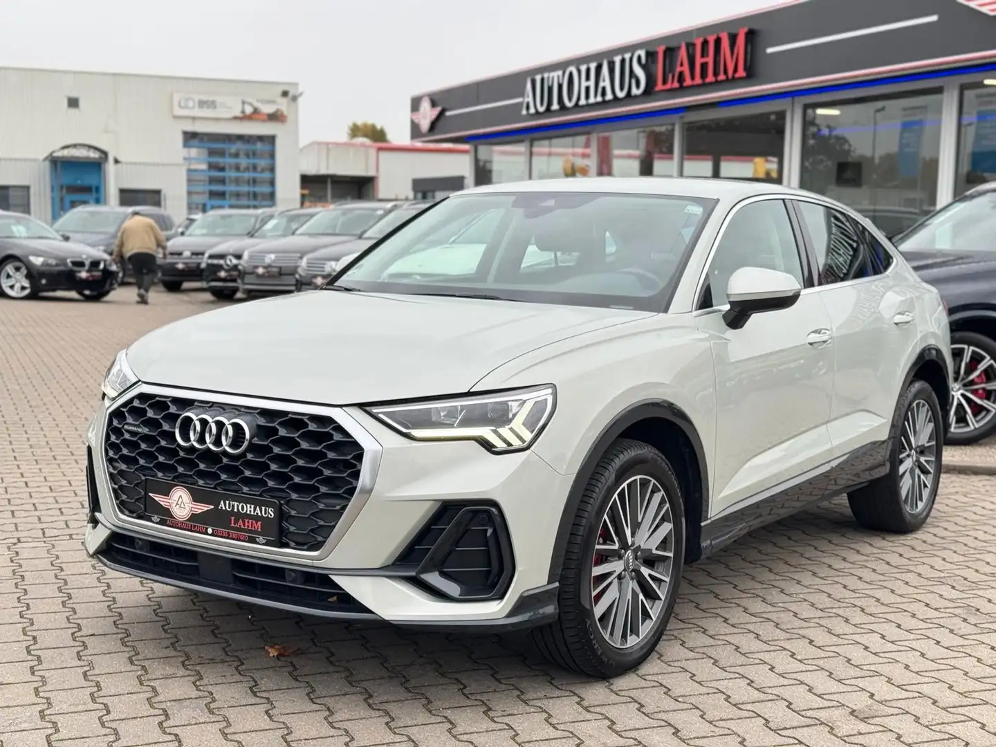 Audi Q3 Sportback 40 TDI quattro S line S-TRONIC"1.Ha Argent - 2