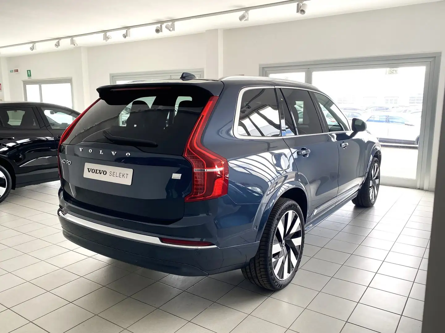 Volvo XC90 T8 310+145 CV Recharge AWD Plug-in Hybrid Automat Blu/Azzurro - 2