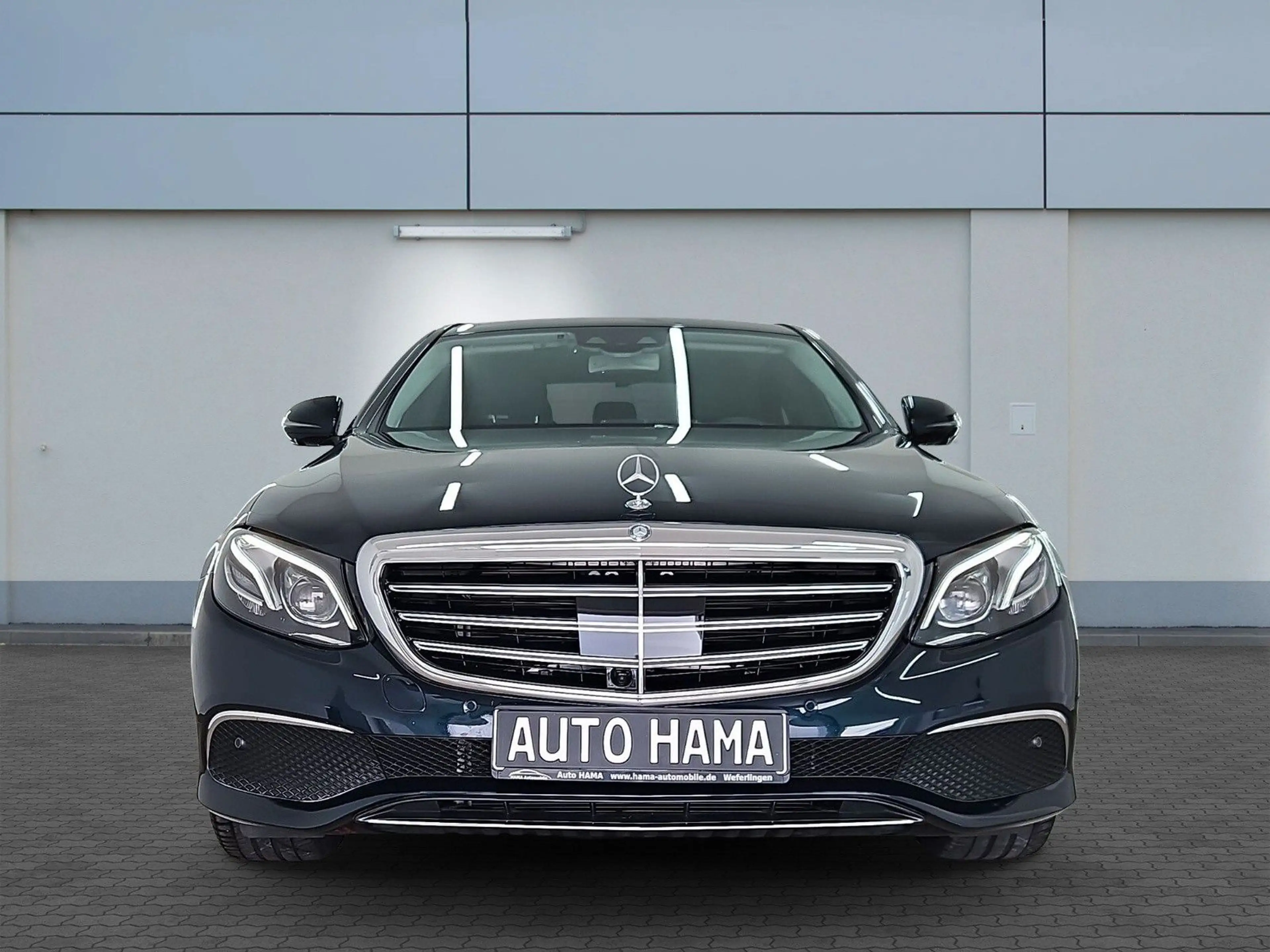 Mercedes-Benz E 400 E400 4Matic — photo 3
