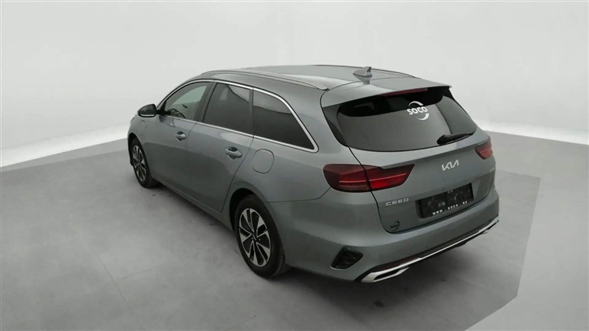 Kia Ceed SW / cee'd SW 1.6 GDi PHEV Business Line DCT °NAV °CARPLAY °CAM  Grijs - 2