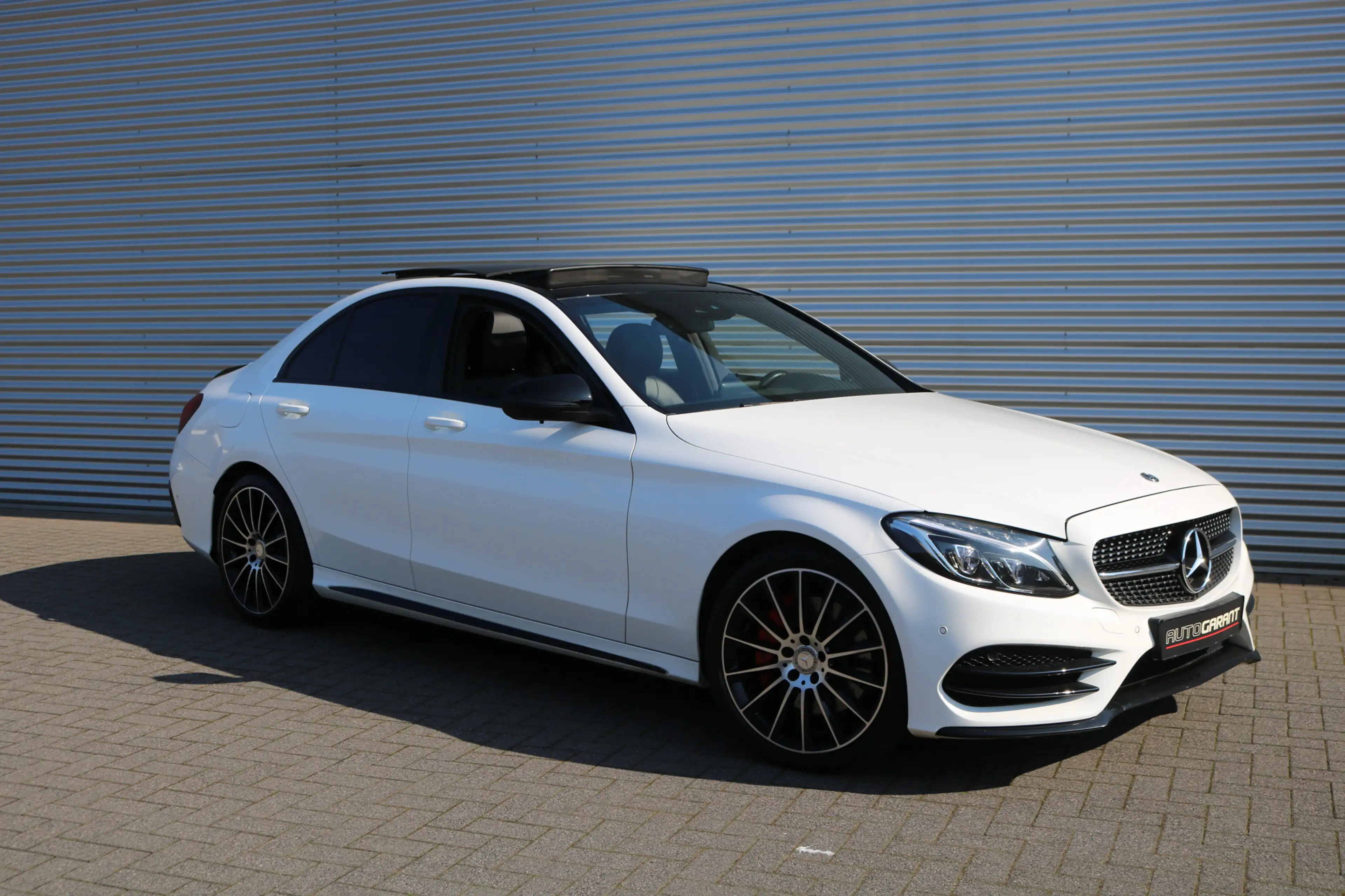 Mercedes-Benz C 250 AMG Pakket (Panoramadak Sportleder Navi Sfeer Full