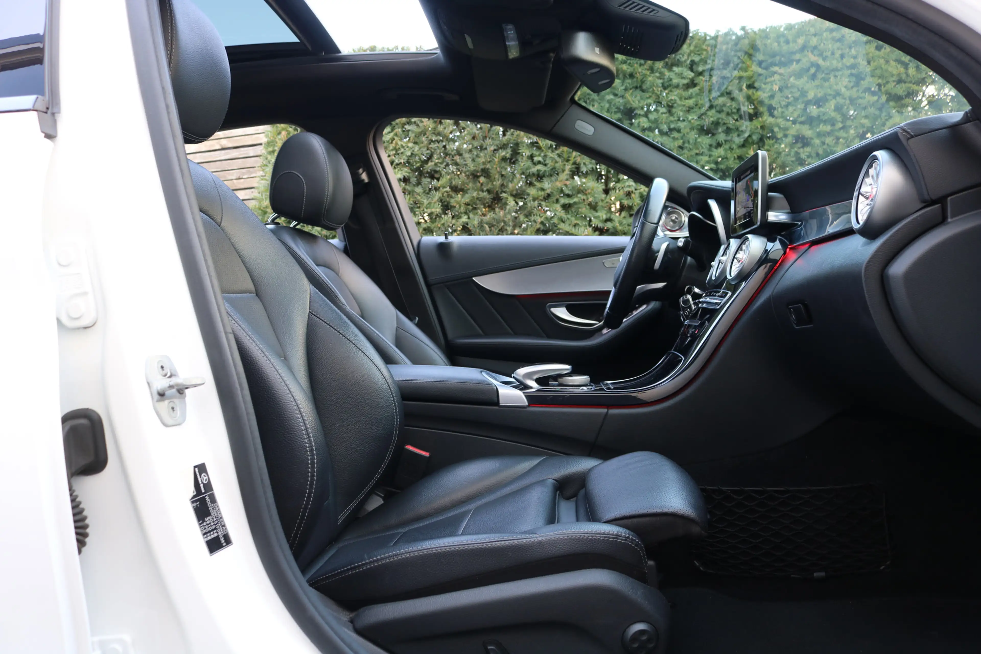 Mercedes-Benz C 250 AMG Pakket (Panoramadak Sportleder Navi Sfeer Full — photo 8