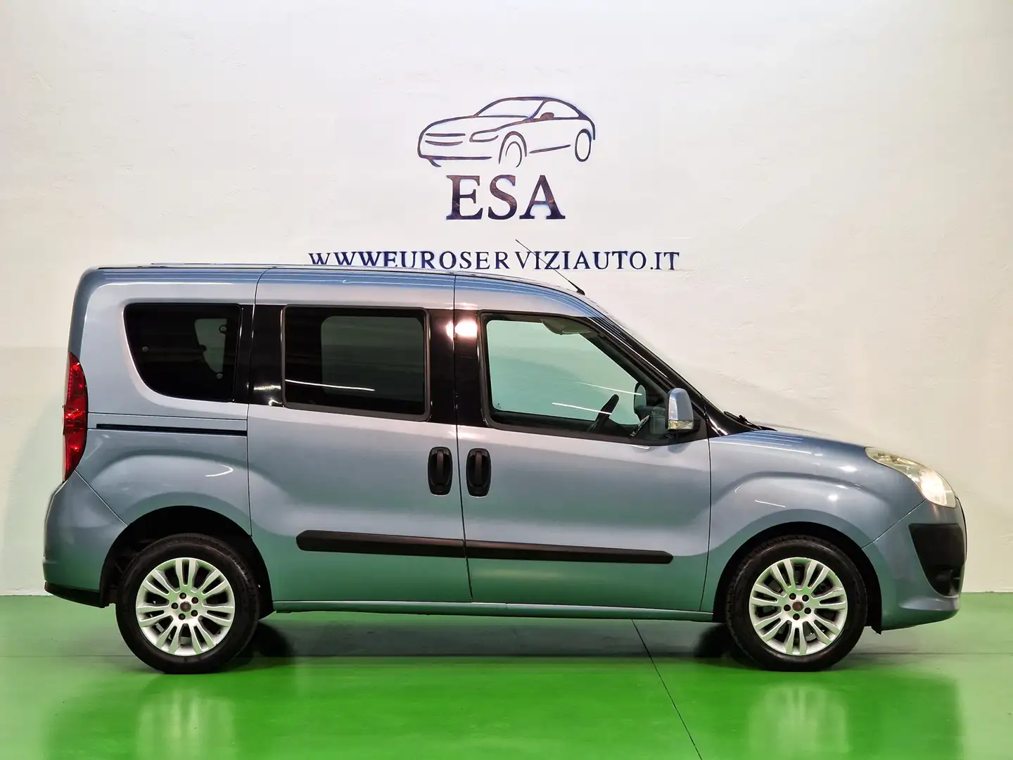 Fiat Doblo 7 POSTI Doblo II  2.0 mjt 16v Emotion Blu/Azzurro - 2