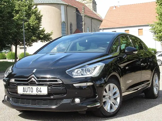 Citroen DS5 DS5 Hybrid4 ETG6 163CV+37CV 98000km