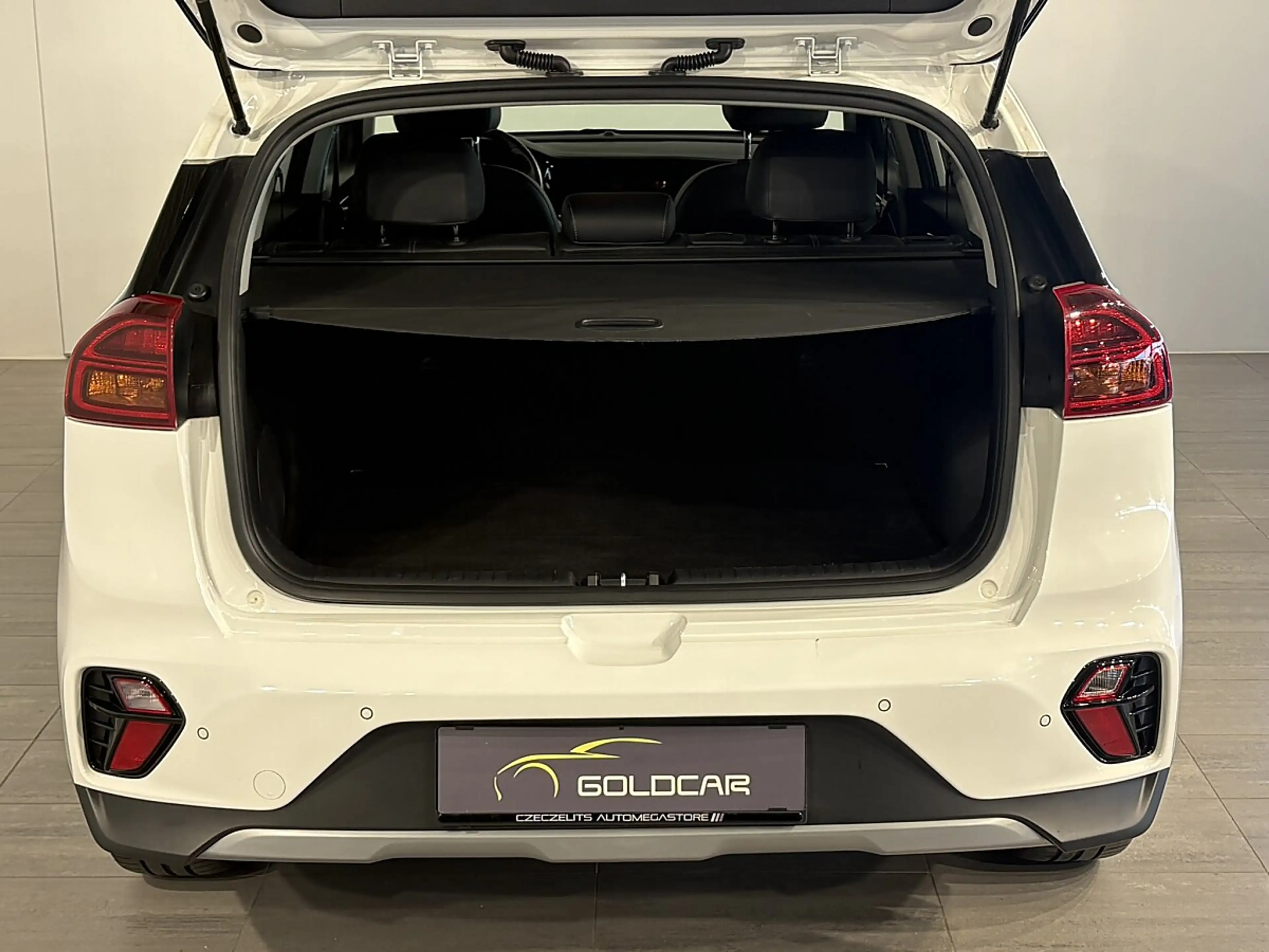 Kia Niro 1,6 GDI GPF Hybrid Gold DCT Aut. — photo 9