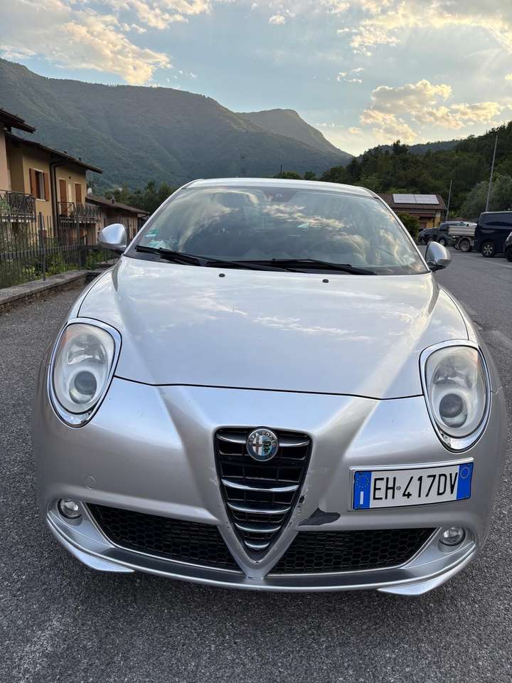 Alfa Romeo MiTo 1.6 jtdm Distinctive sport pack 120cv