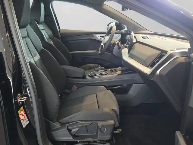 Audi Q4 E-Tron view 4