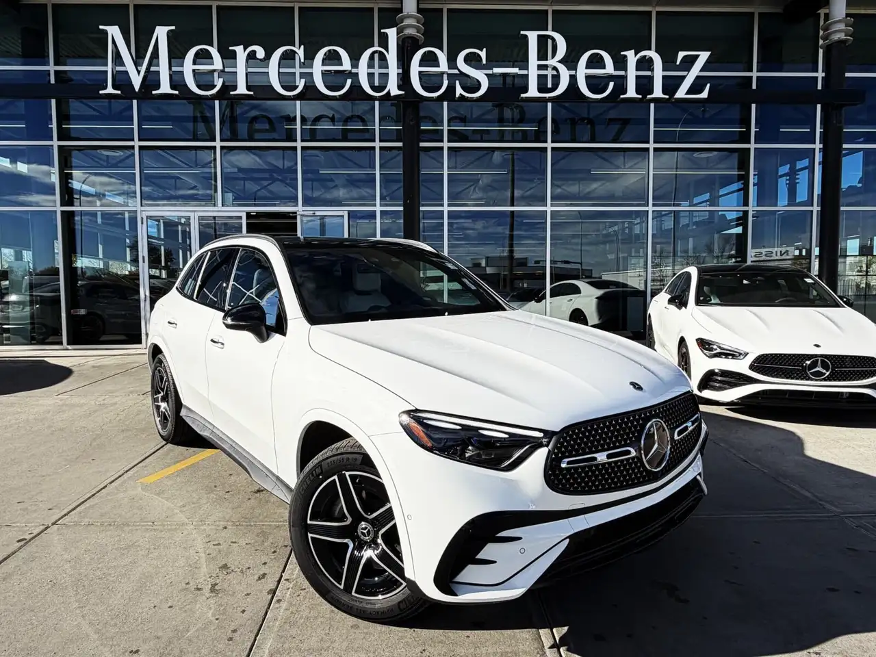 Mercedes-Benz GLC снимка Mercedes-Benz GLC