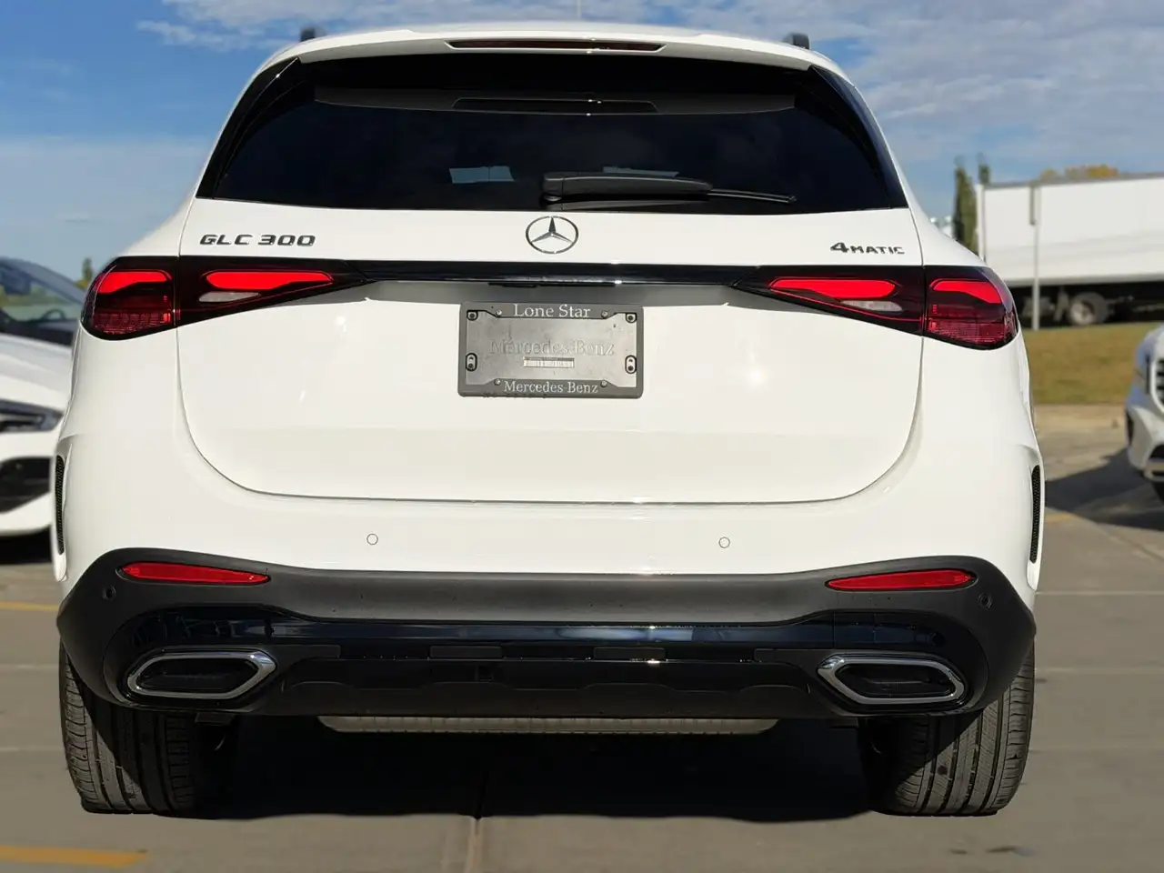 Mercedes-Benz GLC снимка Mercedes-Benz GLC