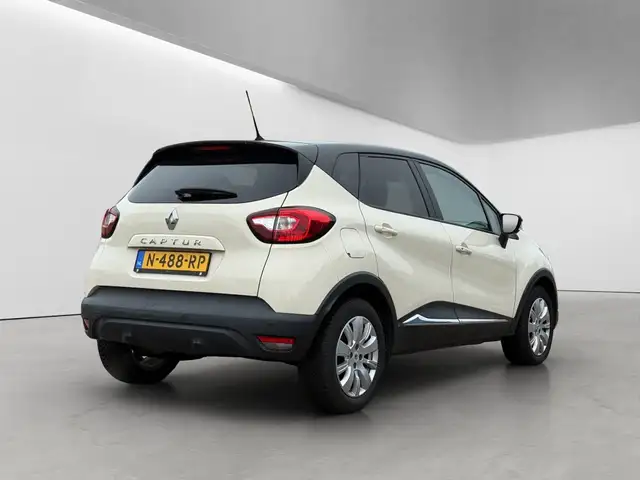 Renault Captur view 5