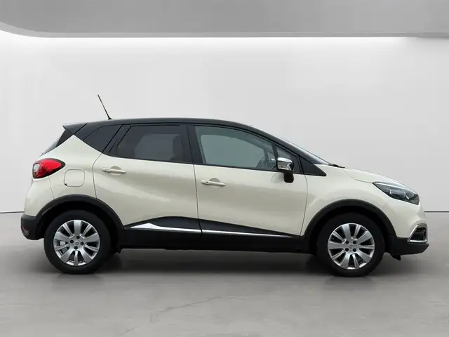Renault Captur view 4