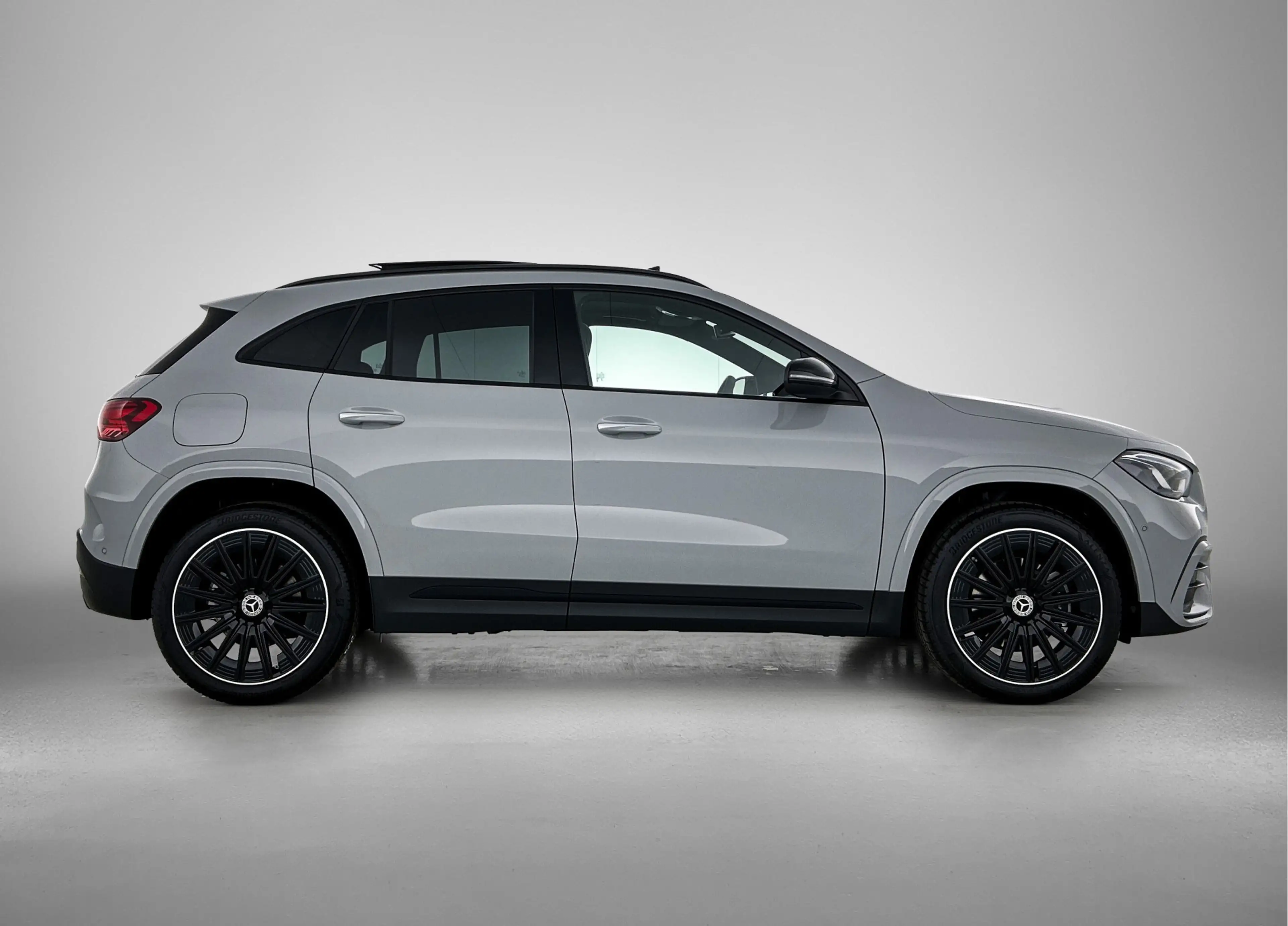 Mercedes-Benz GLA 250 e 140 Year Edition | Plus pakket | Nightpakket | T — photo 13