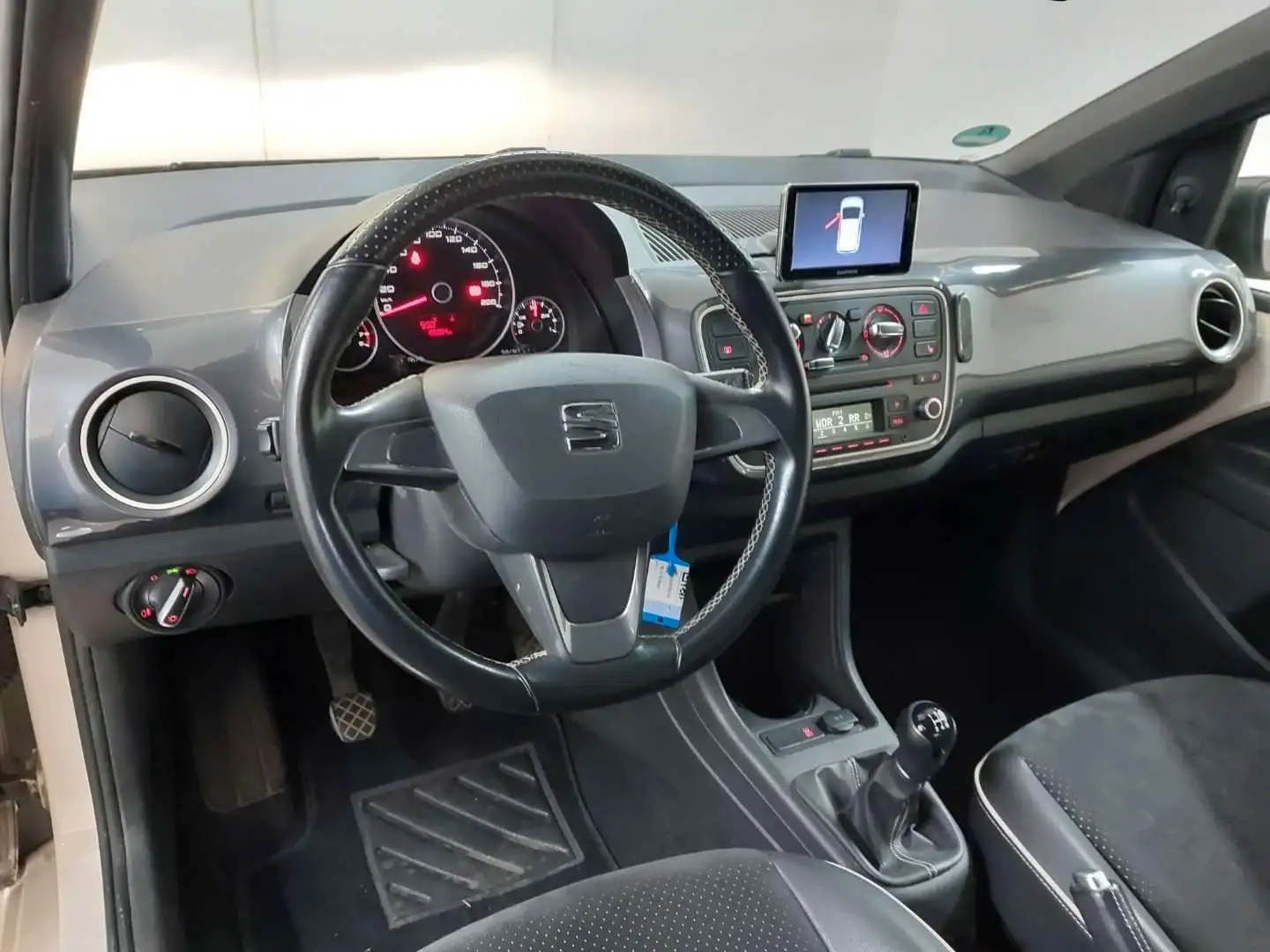 SEAT Mii By Mango KLIMA NAVI SHZ PDC ALU ALCANTARA 3T Beige - 2