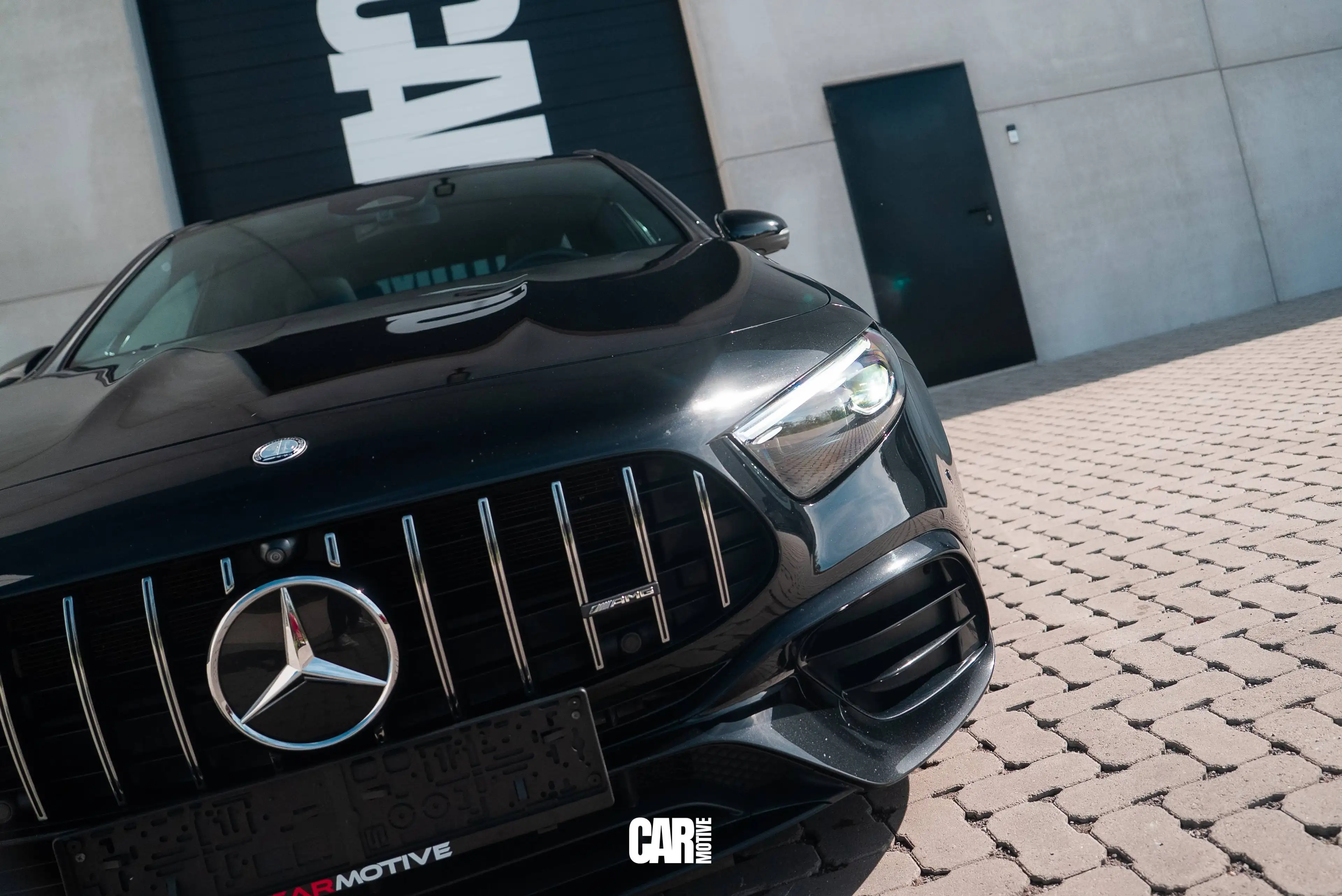 Mercedes-Benz A 45 AMG S 4-Matic / PANO / BURMESTER / HUD / MULTIBEAM LED / TRACK PACE / SPOILER — photo 12