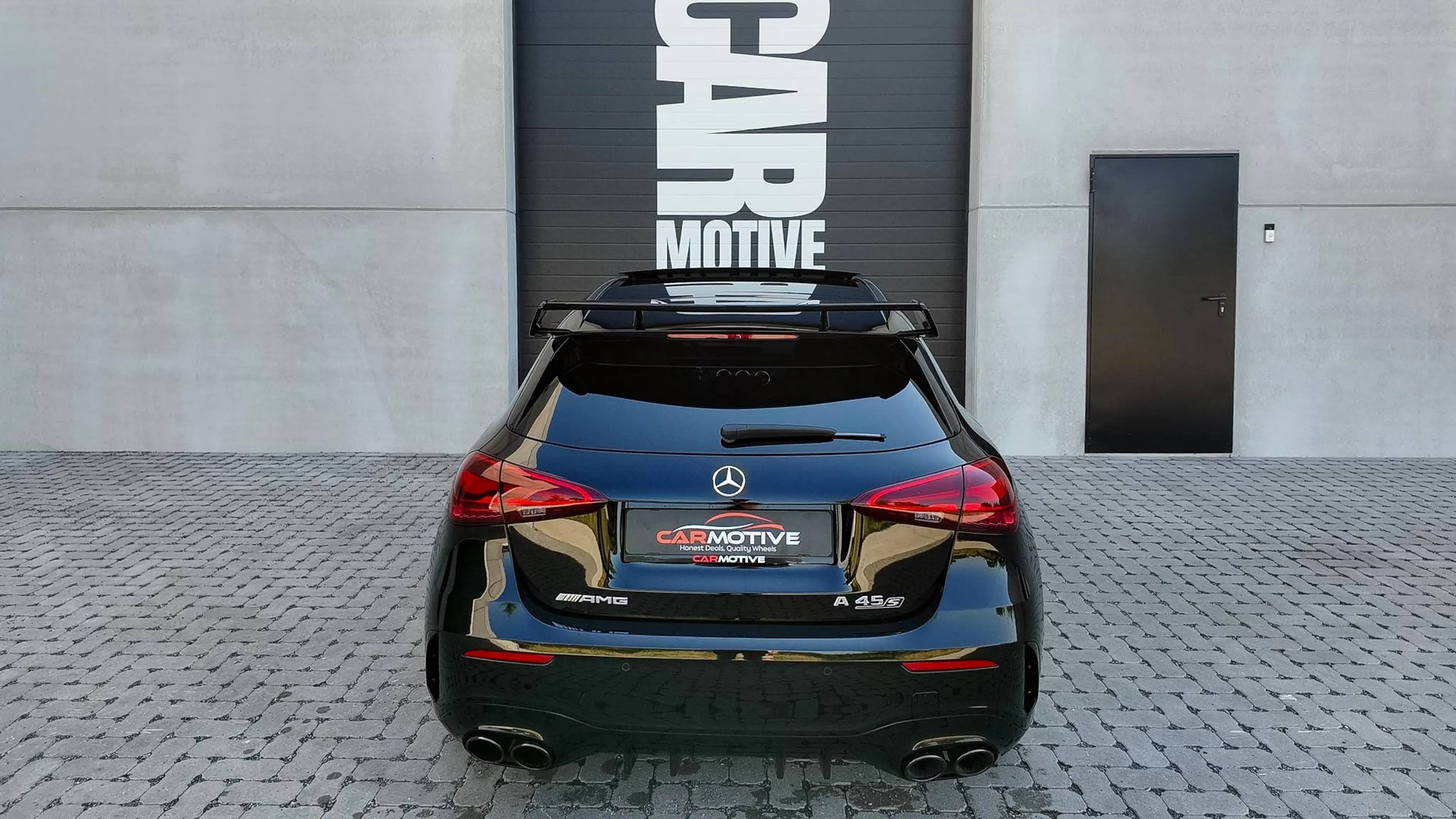 Mercedes-Benz A 45 AMG S 4-Matic / PANO / BURMESTER / HUD / MULTIBEAM LED / TRACK PACE / SPOILER — photo 6