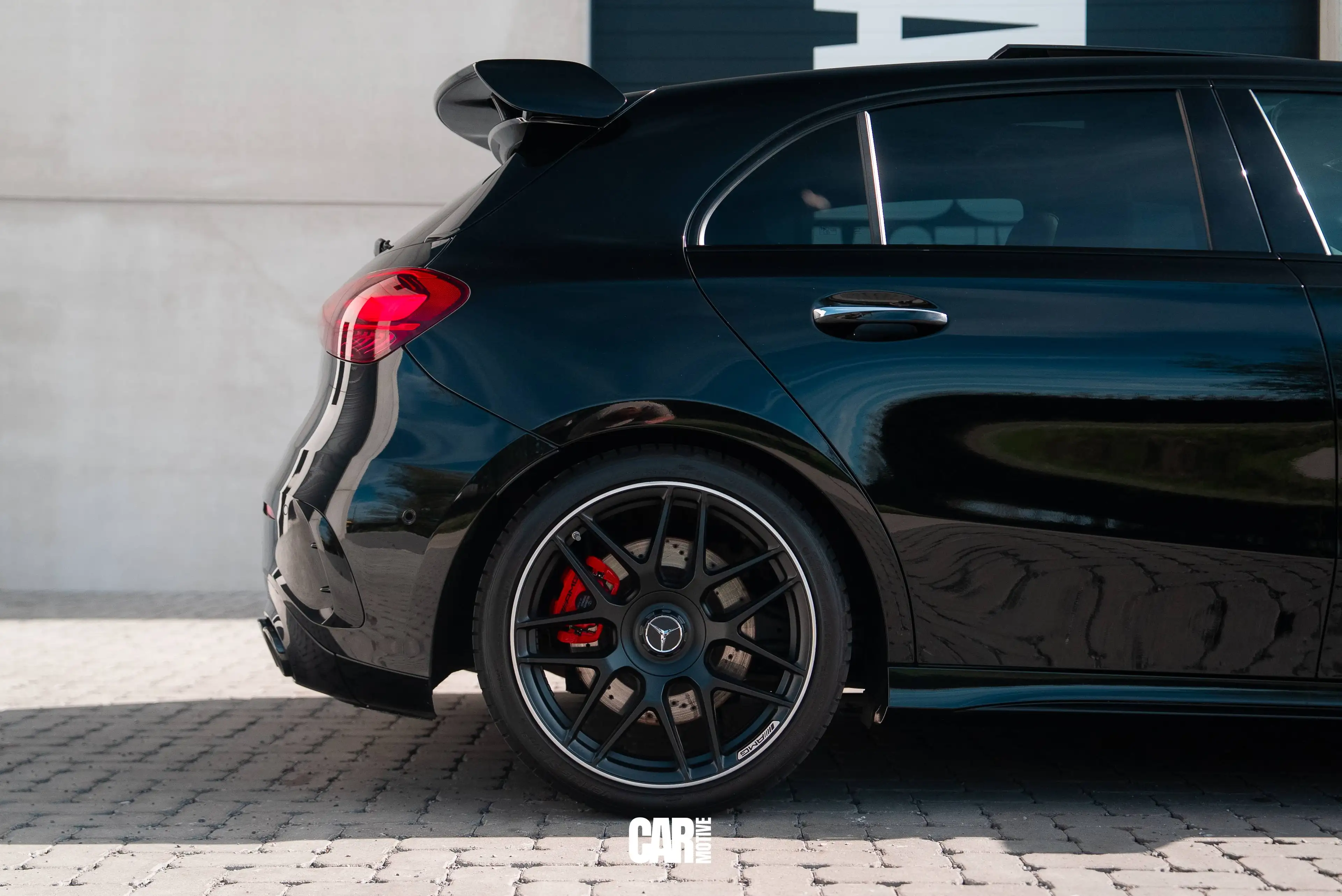 Mercedes-Benz A 45 AMG S 4-Matic / PANO / BURMESTER / HUD / MULTIBEAM LED / TRACK PACE / SPOILER — photo 5