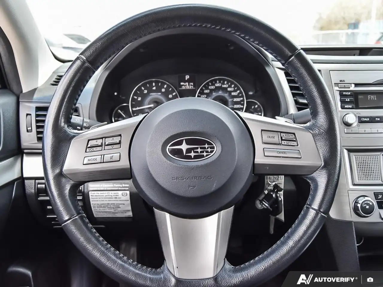 Subaru Legacy снимка Subaru Legacy