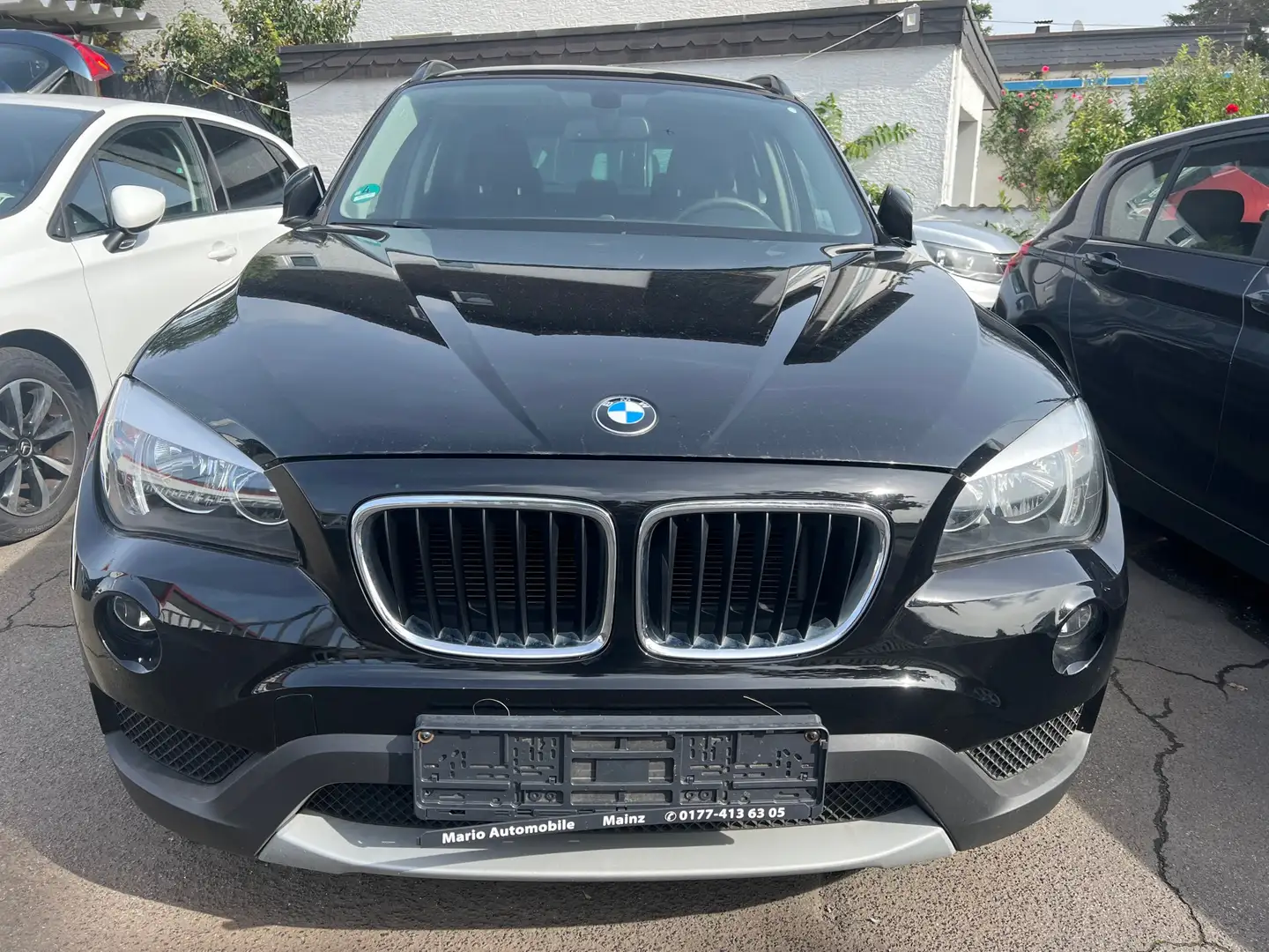 BMW X1 1,8i Fekete - 1