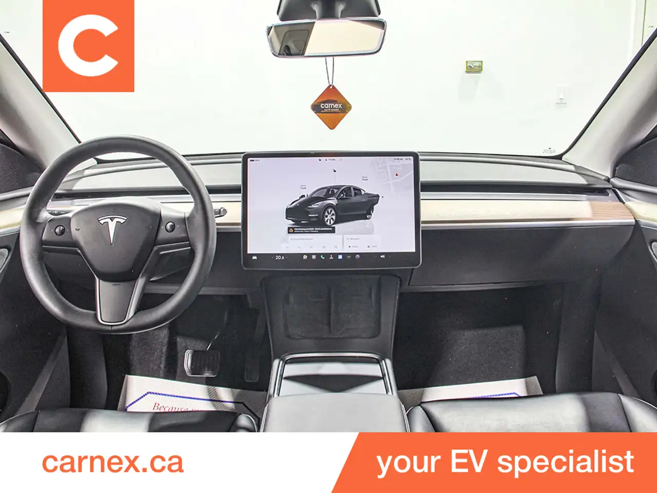 Tesla Model Y снимка Tesla Model Y